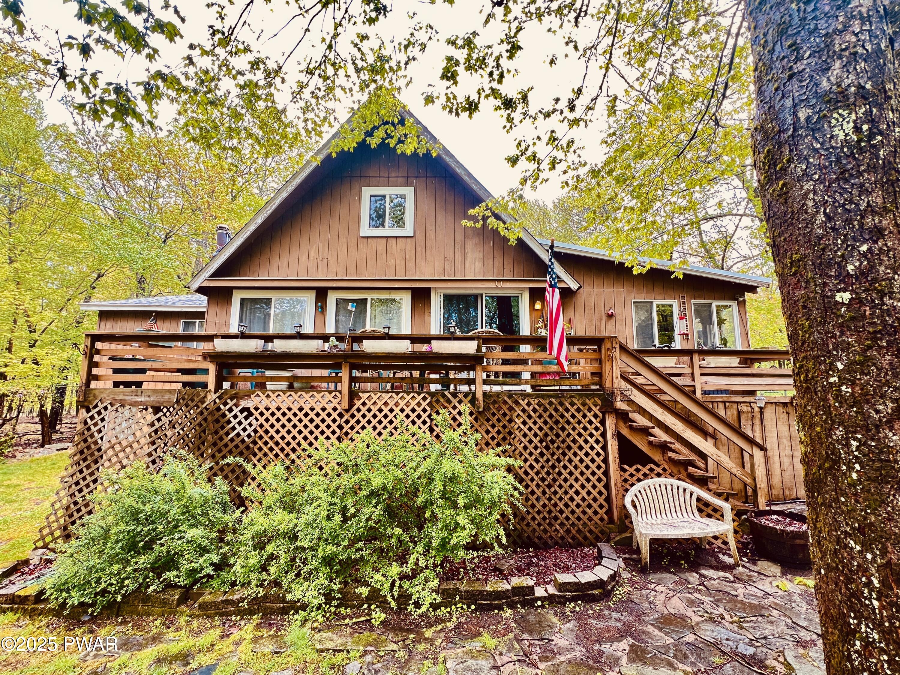 124 Roundhill Road, Dingmans Ferry, Pennsylvania image 1