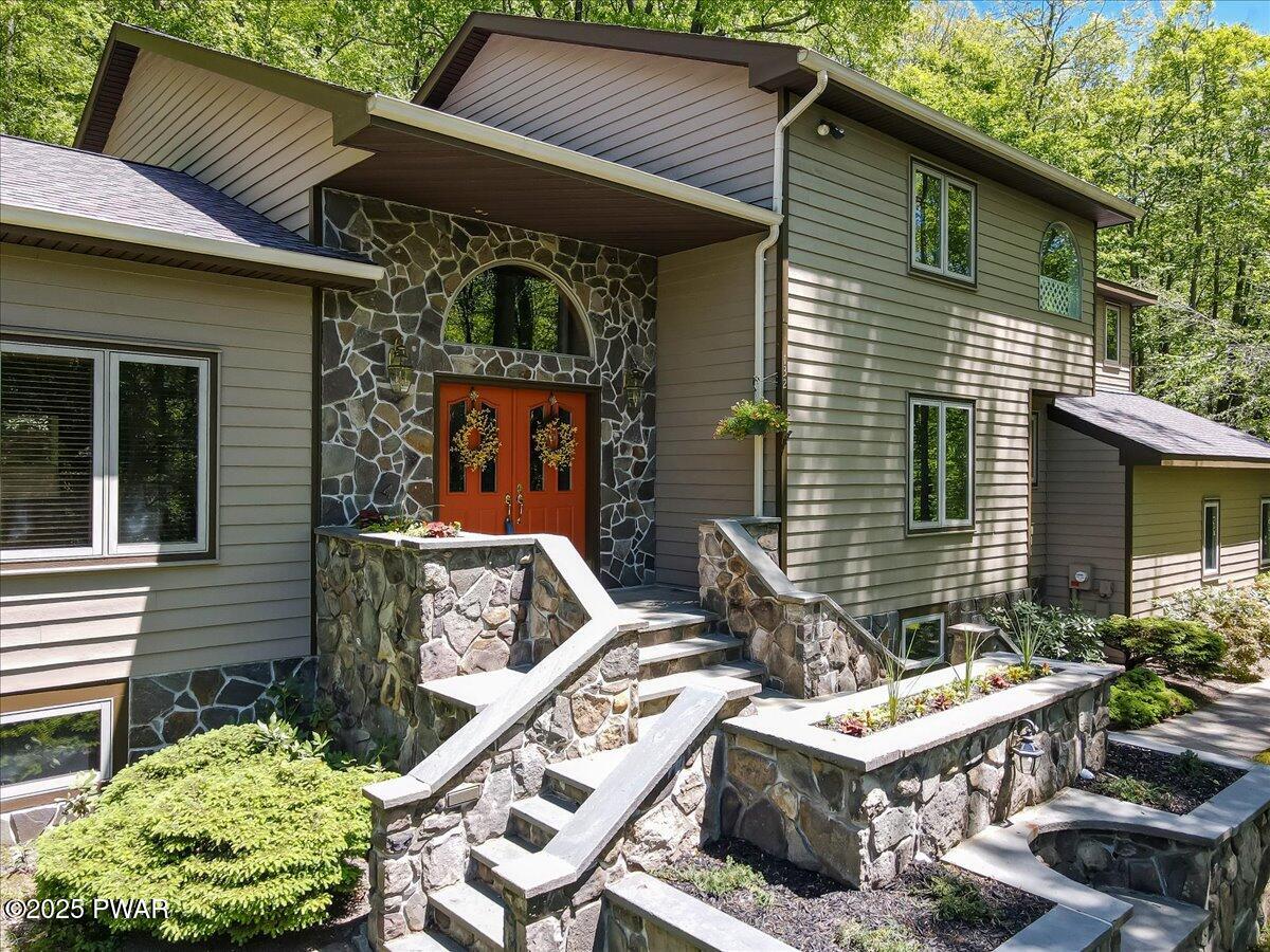 132 Rosewood Drive, Greentown, Pennsylvania image 4