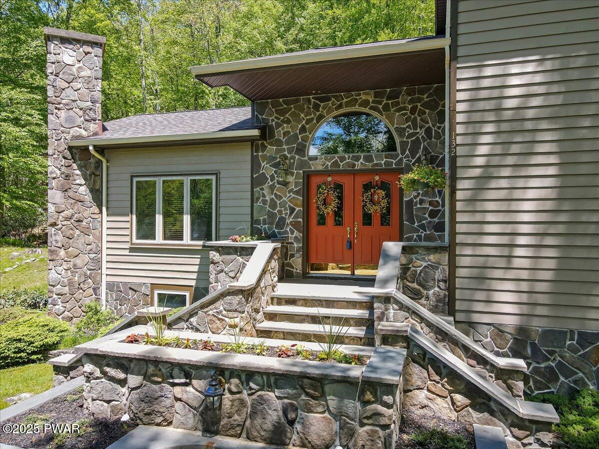 132 Rosewood Drive, Greentown, Pennsylvania image 8