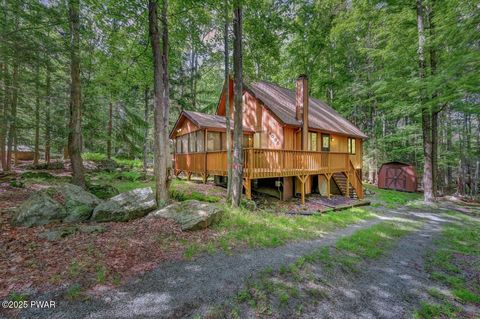 Homes For Sale - 268 S Fairway Drive<br/> Wayne County, Lake Ariel, PA 18436