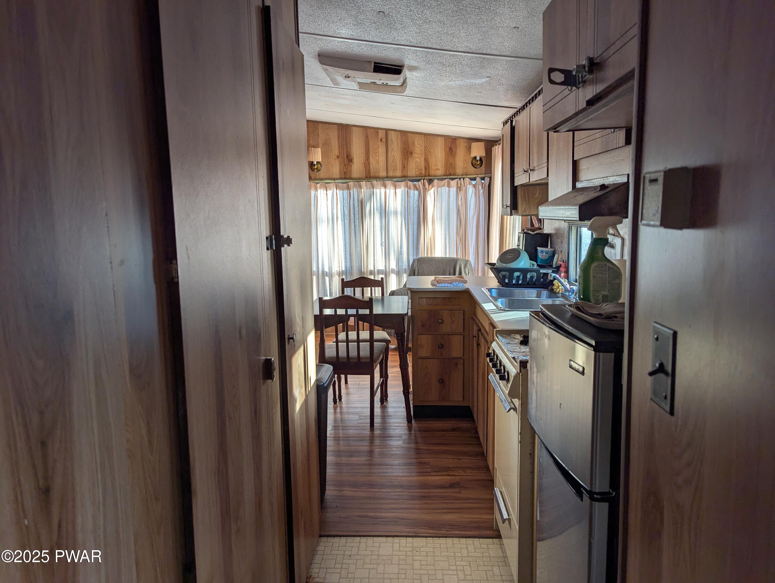 973 Beaver Lane, Shohola, Pennsylvania image 9