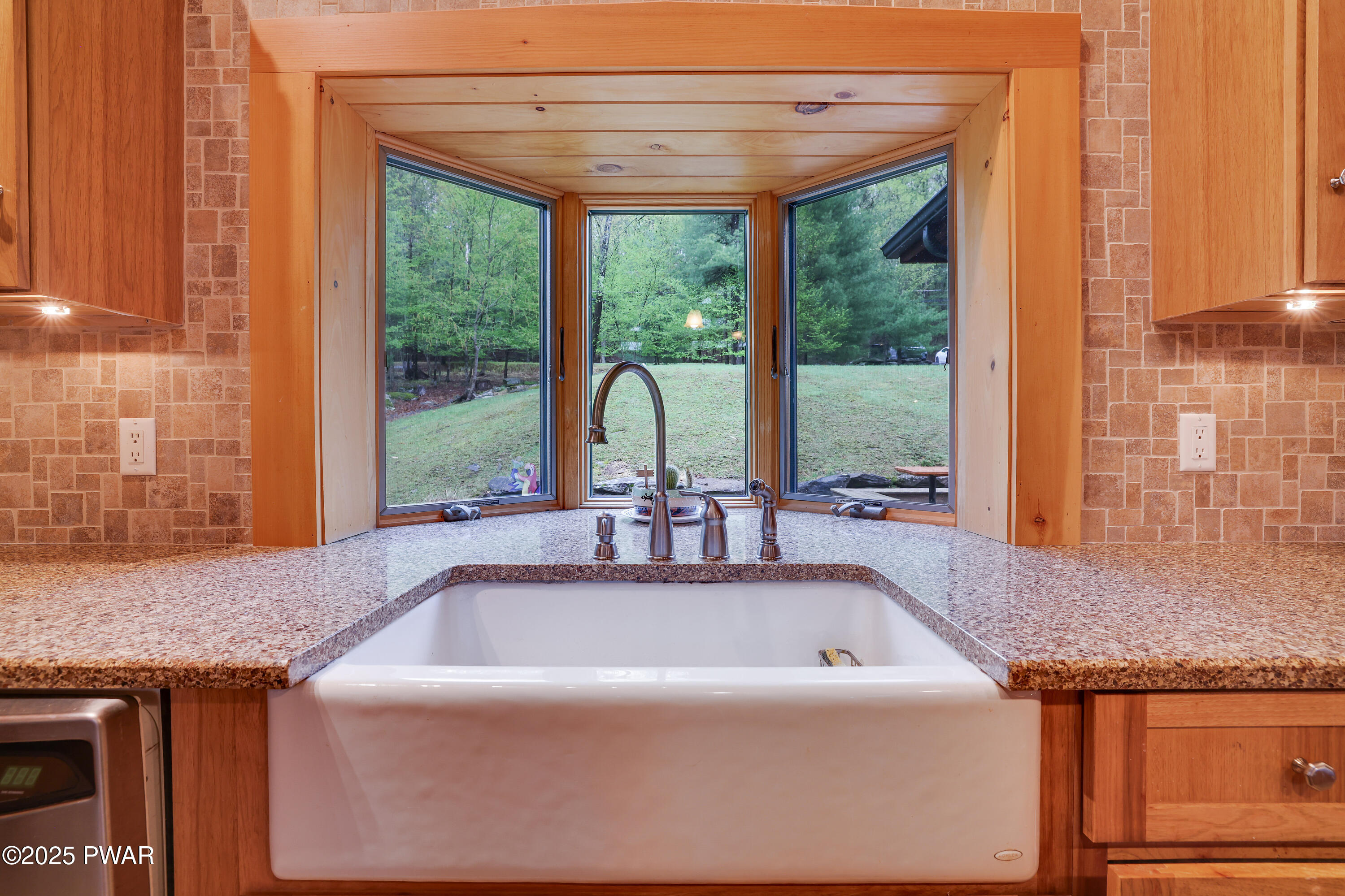 169 Water View Drive, Hawley, Pennsylvania image 12