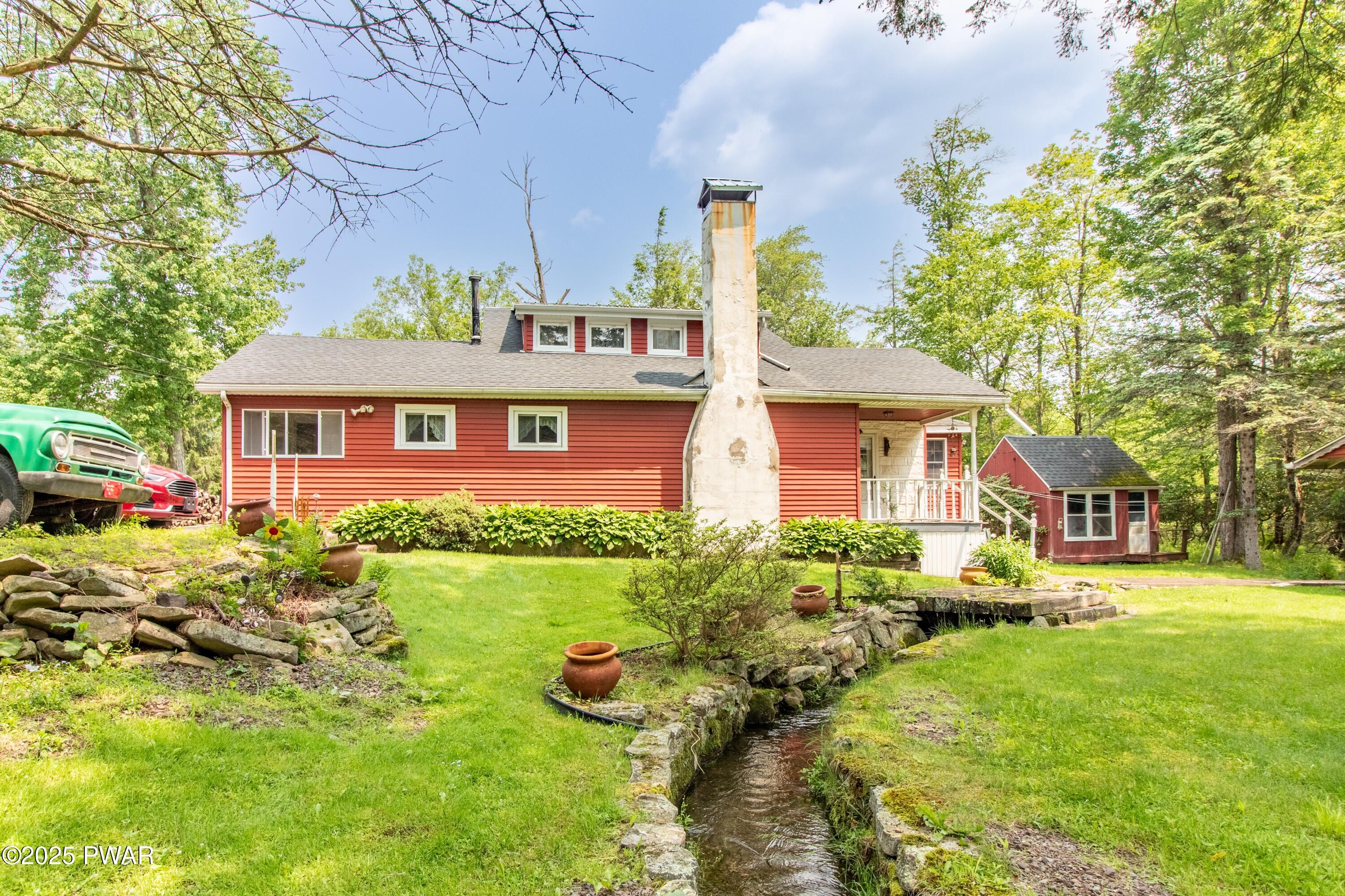 114 Springbrook Lane, Greentown, Pennsylvania image 1