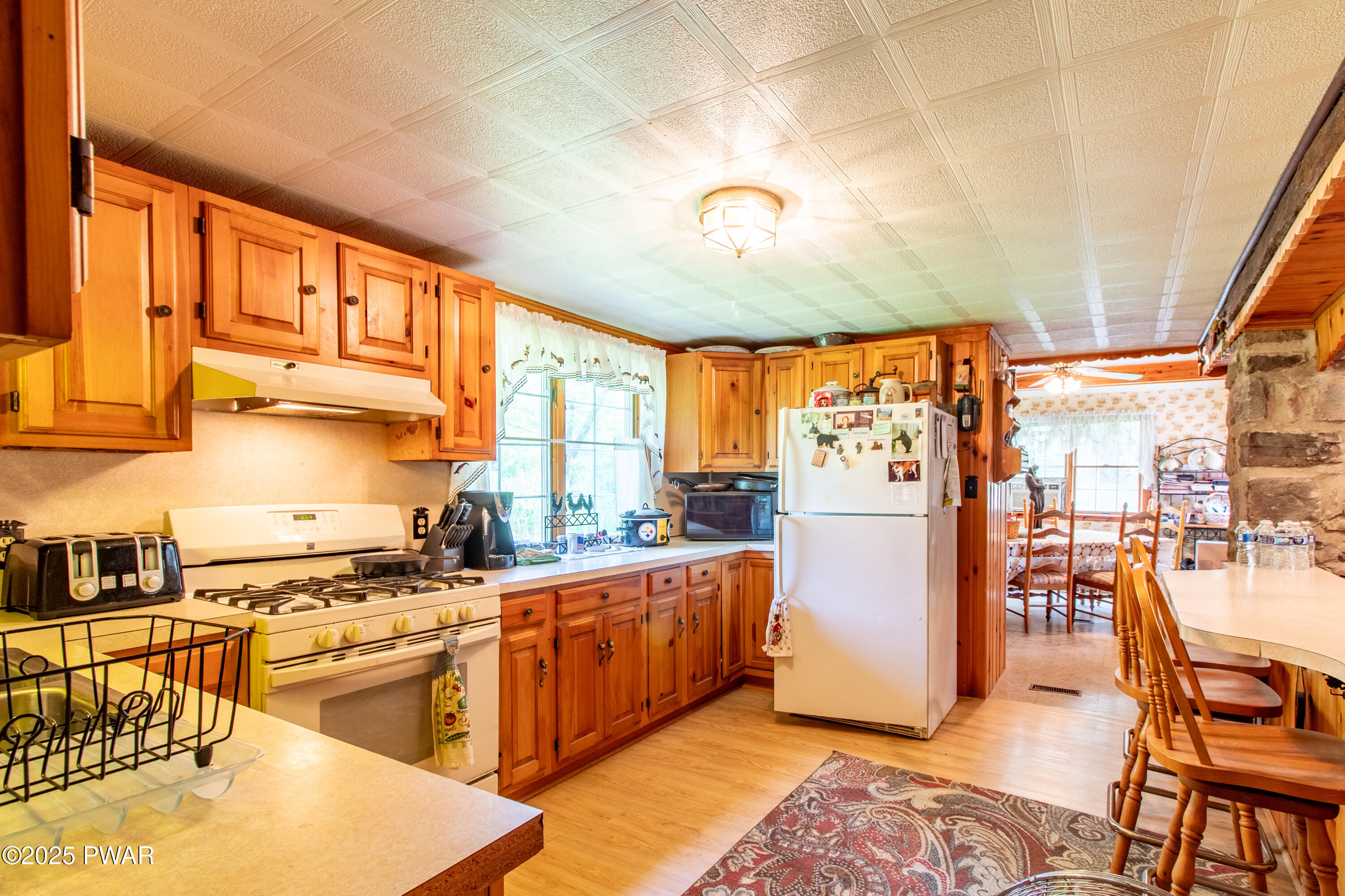 114 Springbrook Lane, Greentown, Pennsylvania image 5