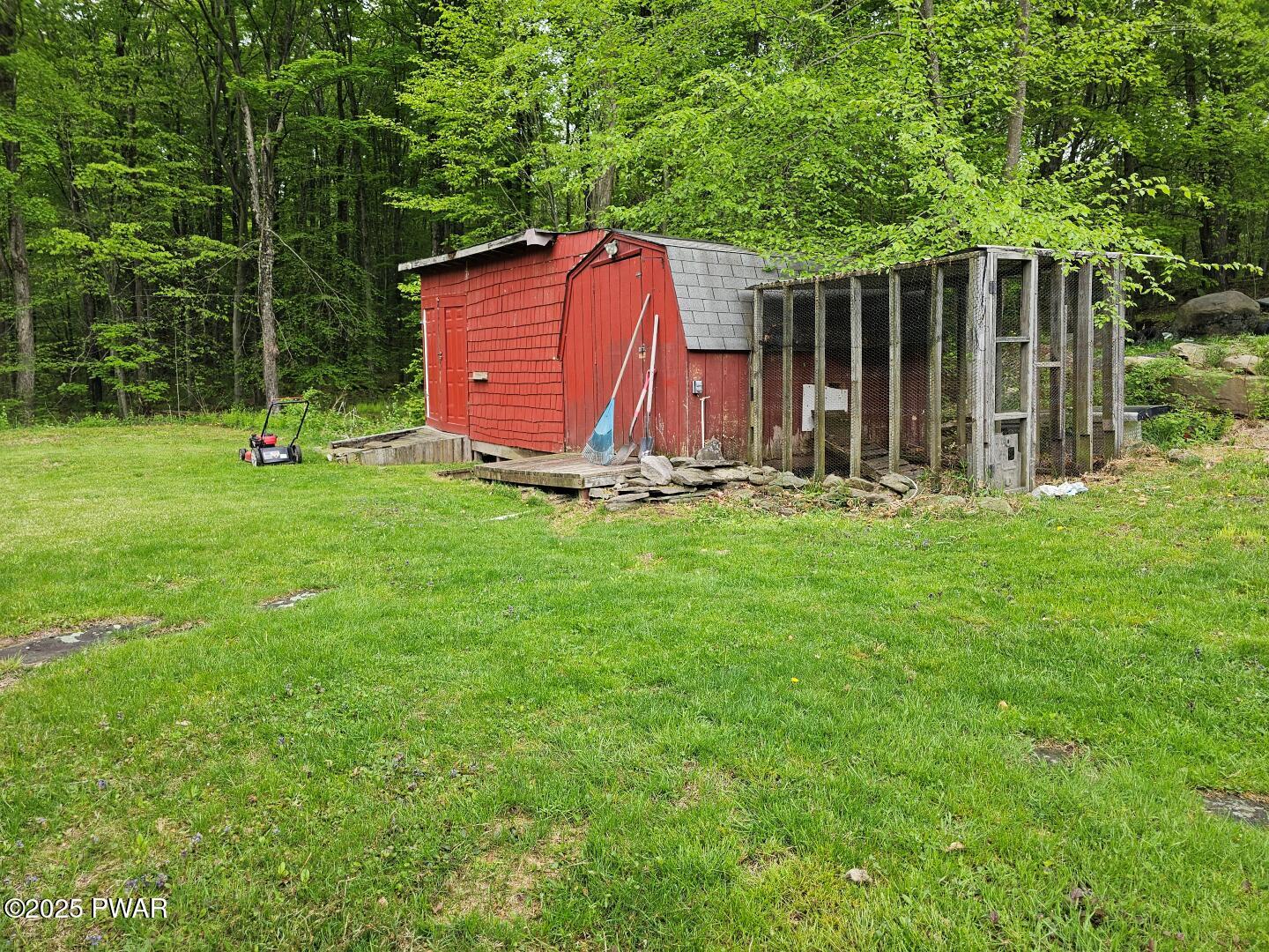 103 Sand Spring Drive, Greentown, Pennsylvania image 16