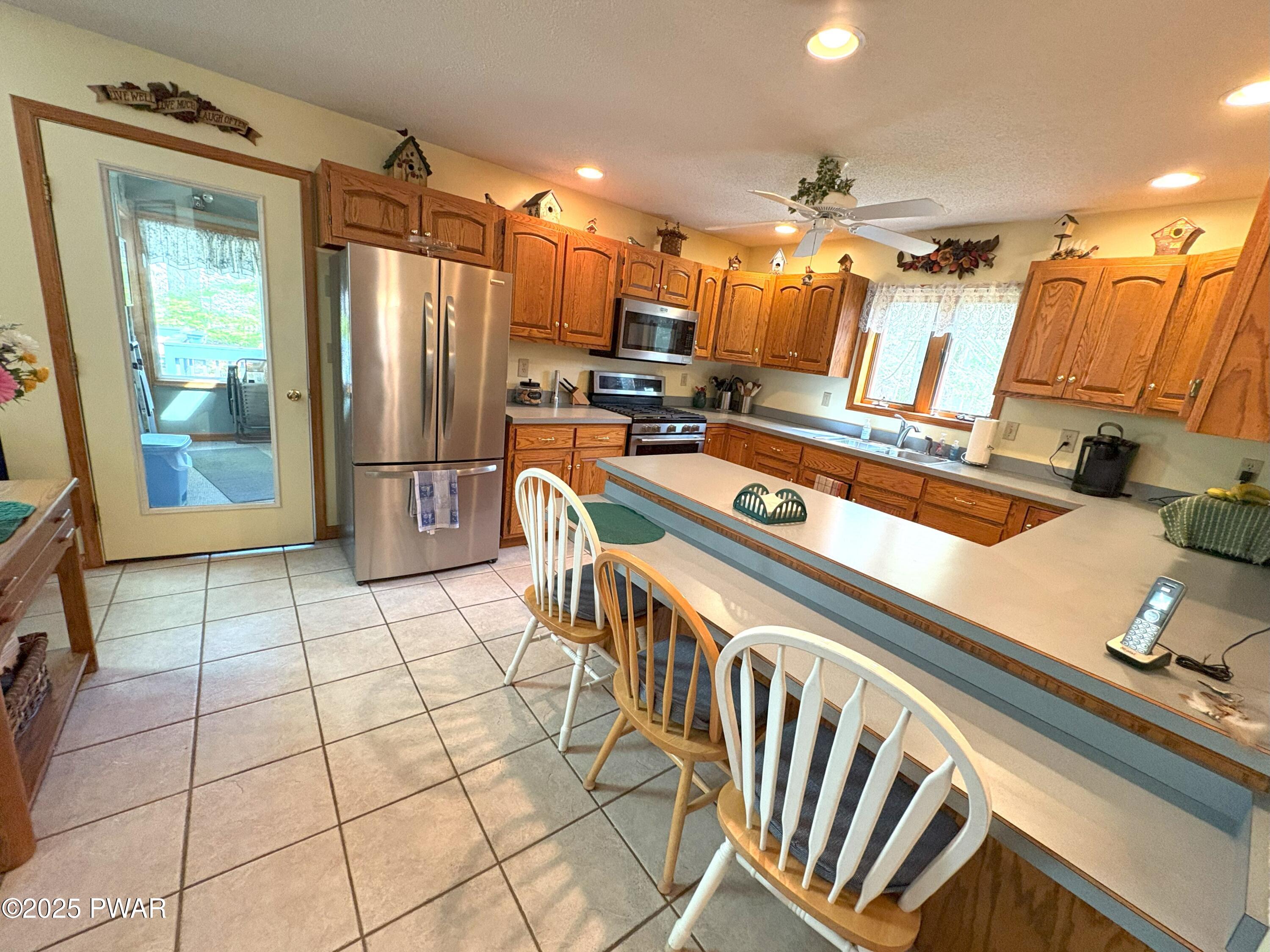 1010 Redlawn Lane, Lake Ariel, Pennsylvania image 6