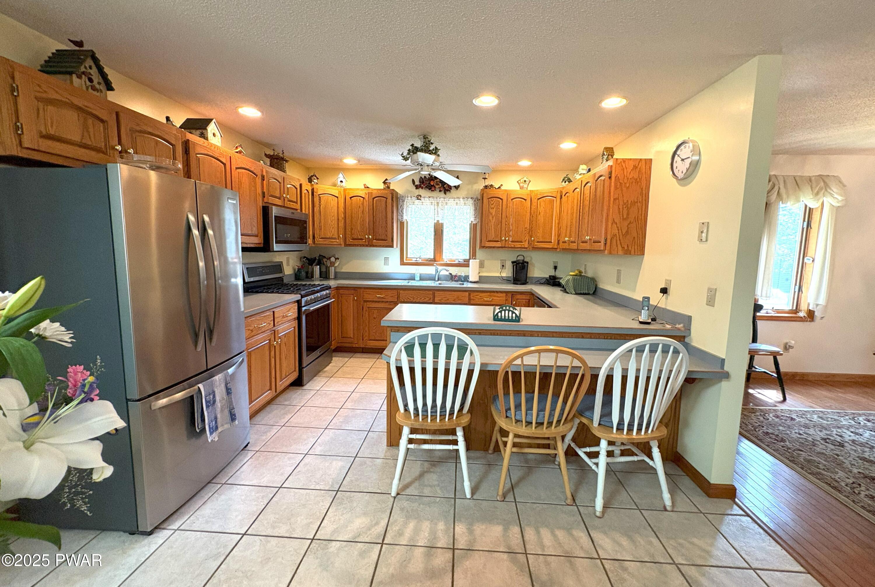 1010 Redlawn Lane, Lake Ariel, Pennsylvania image 5