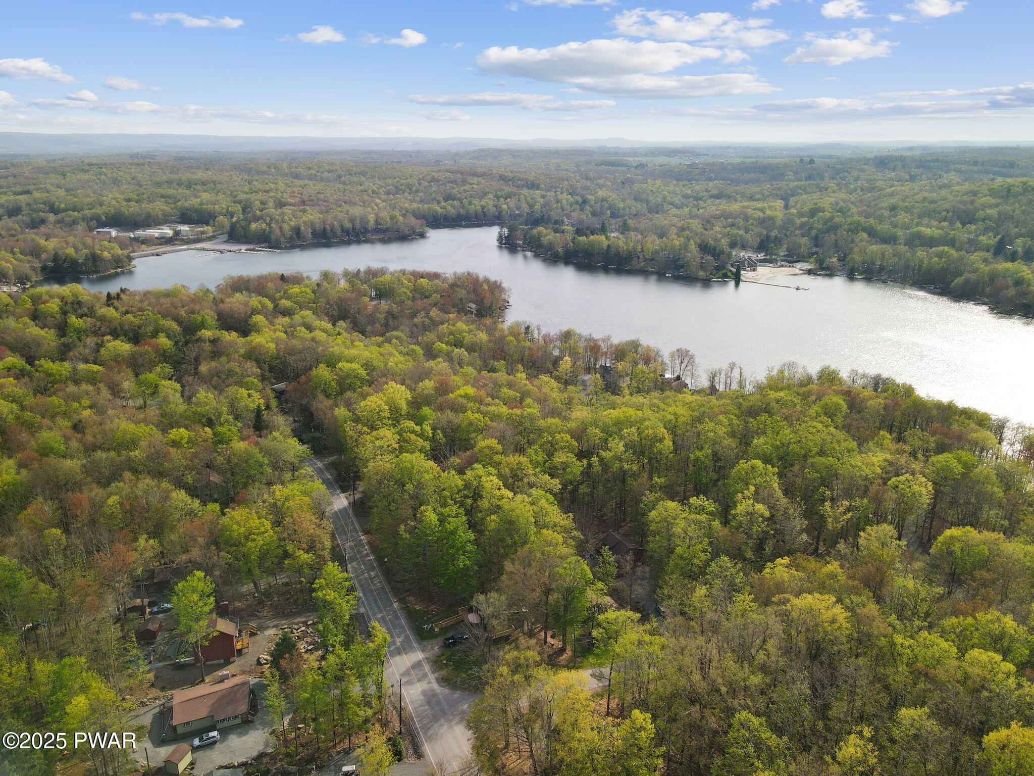 9 Roamingwood Road, Lake Ariel, Pennsylvania image 38