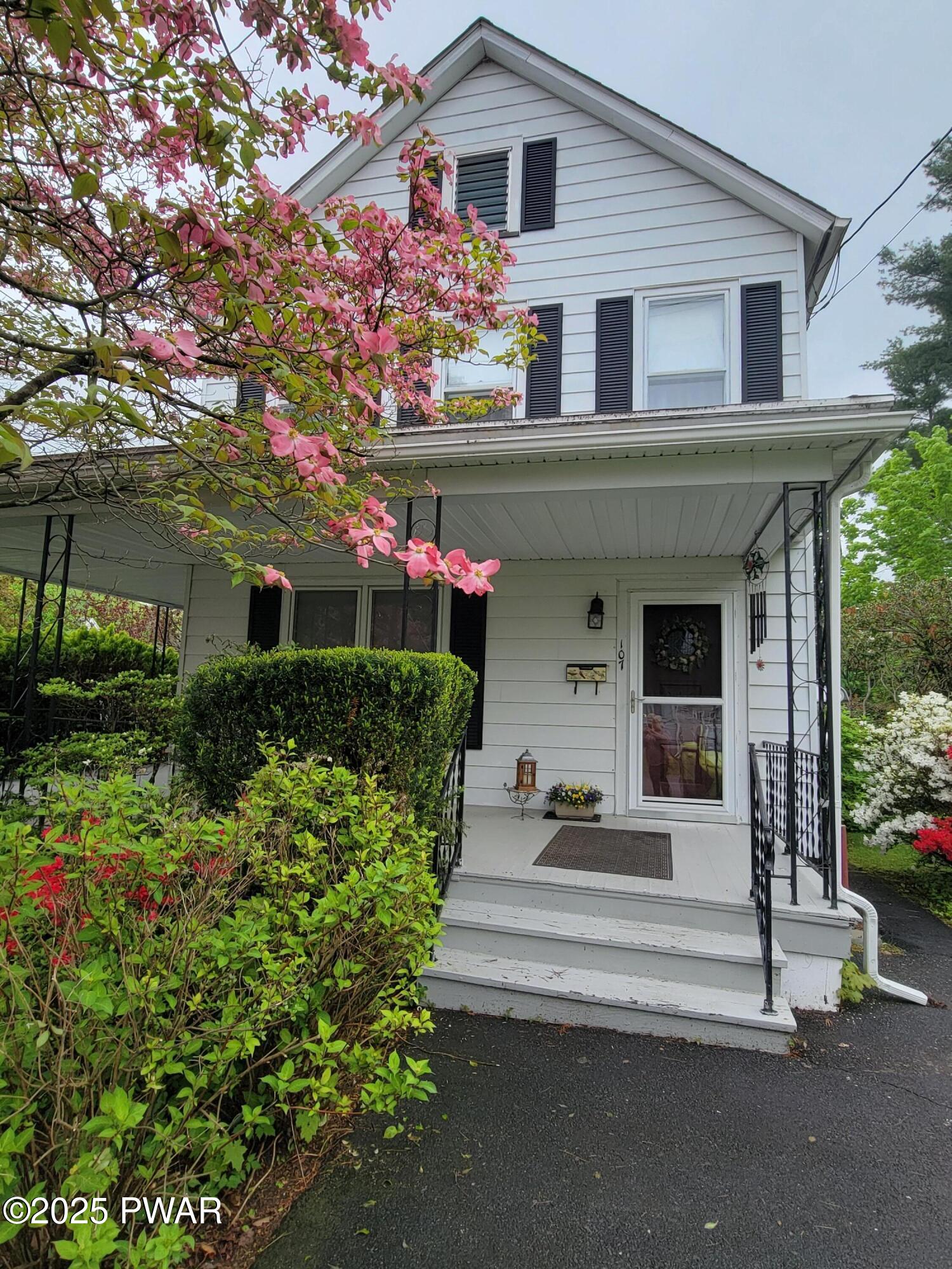 107 Avenue I, Matamoras, Pennsylvania image 1