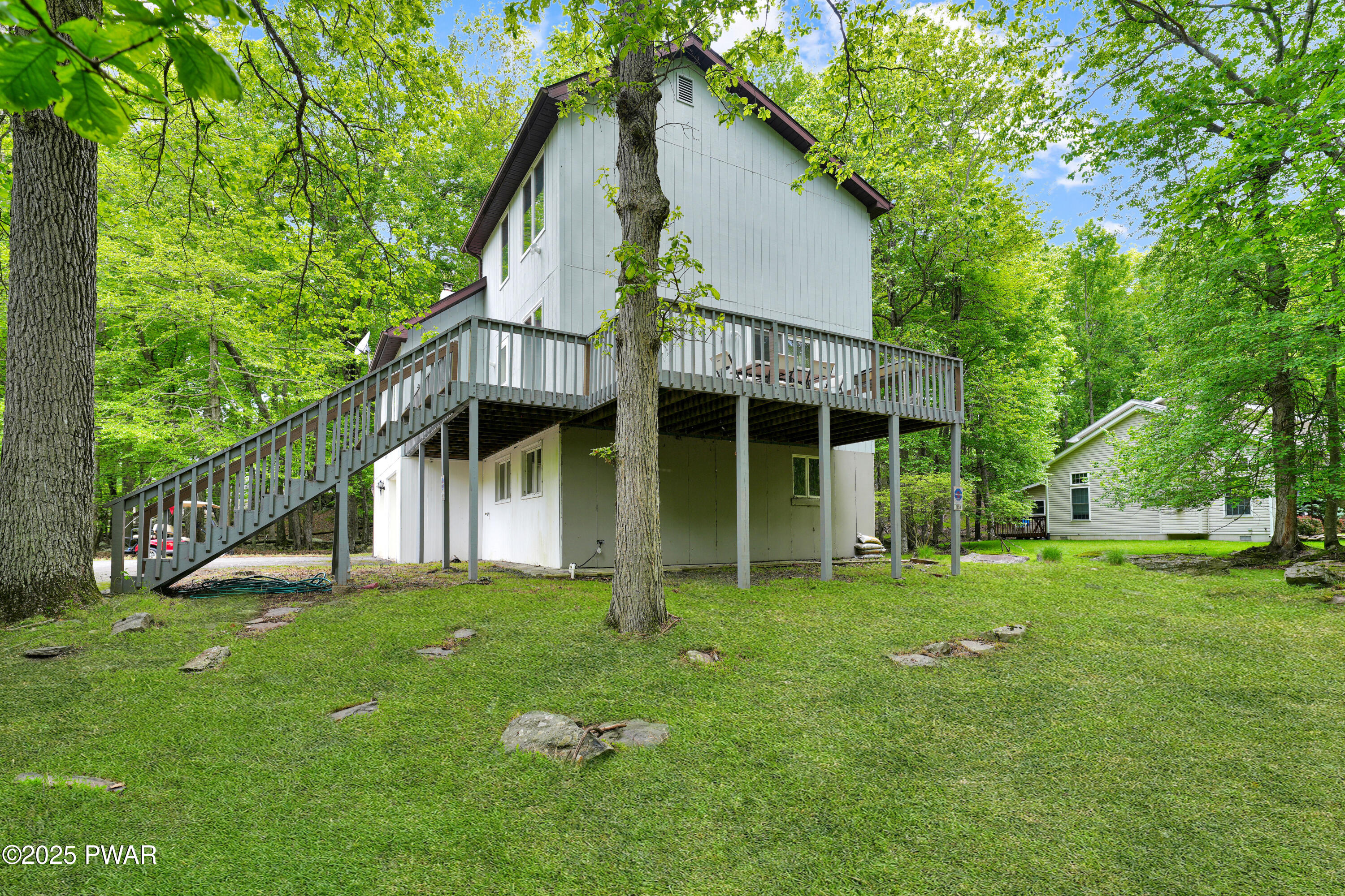 380 Falling Waters Boulevard, Lackawaxen, Pennsylvania image 2