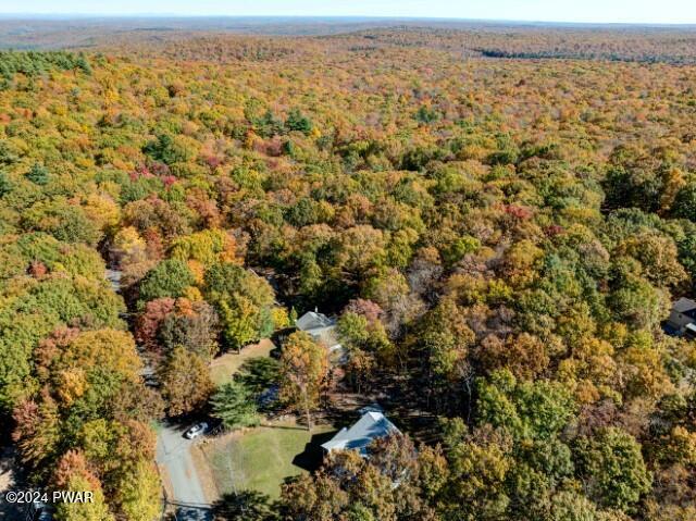 Tafton, Pennsylvania 18464, United States, 4 Bedrooms Bedrooms, ,4 BathroomsBathrooms,Residential,Pending,36722