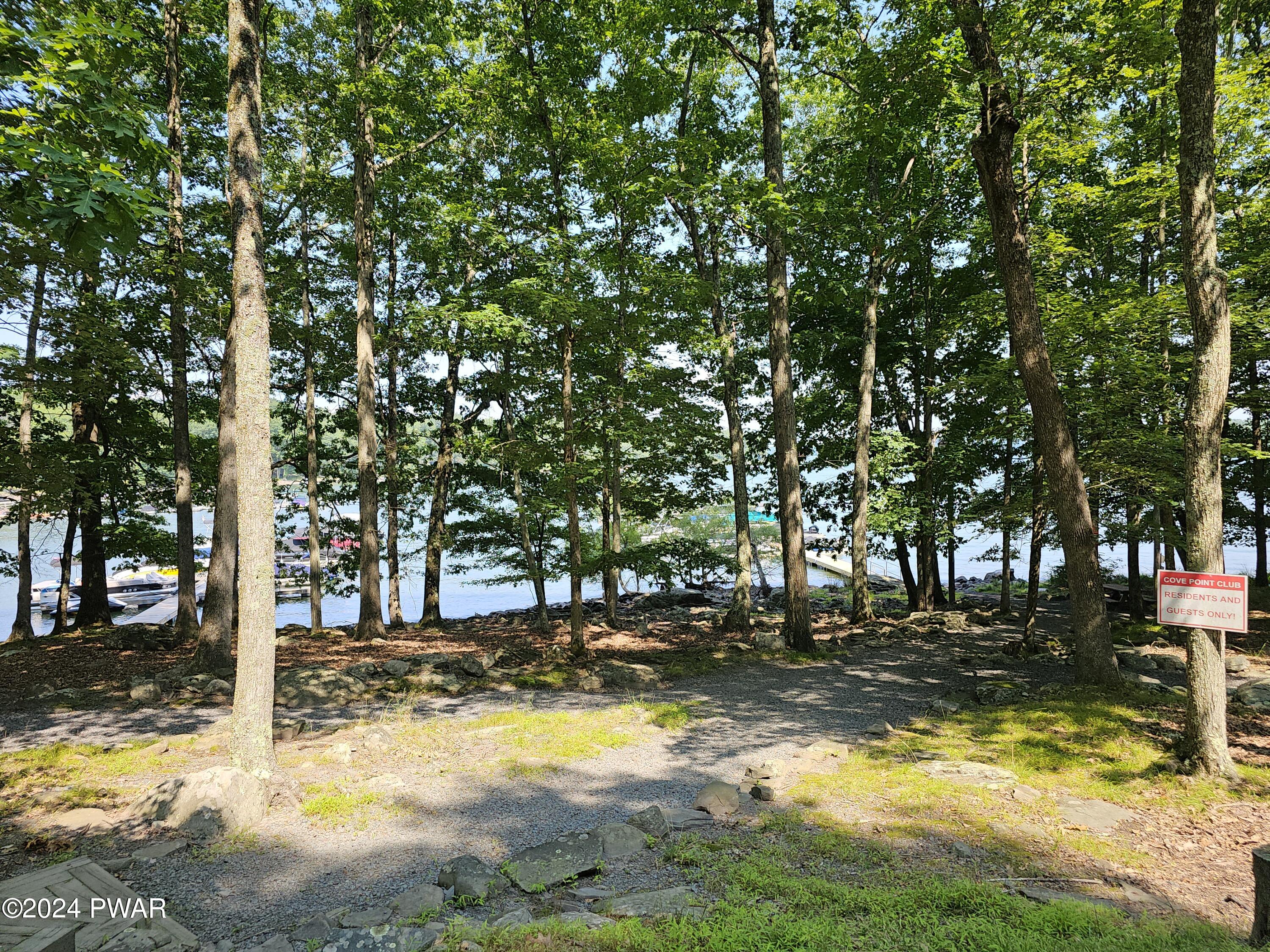 Lot 20 Cove Point Circle, Lakeville, Pennsylvania image 5