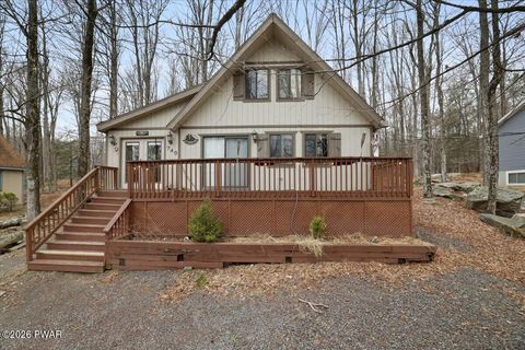 Homes For Sale - 740 Woodridge Drive<br/> Wayne County, Lake Ariel, PA 18436