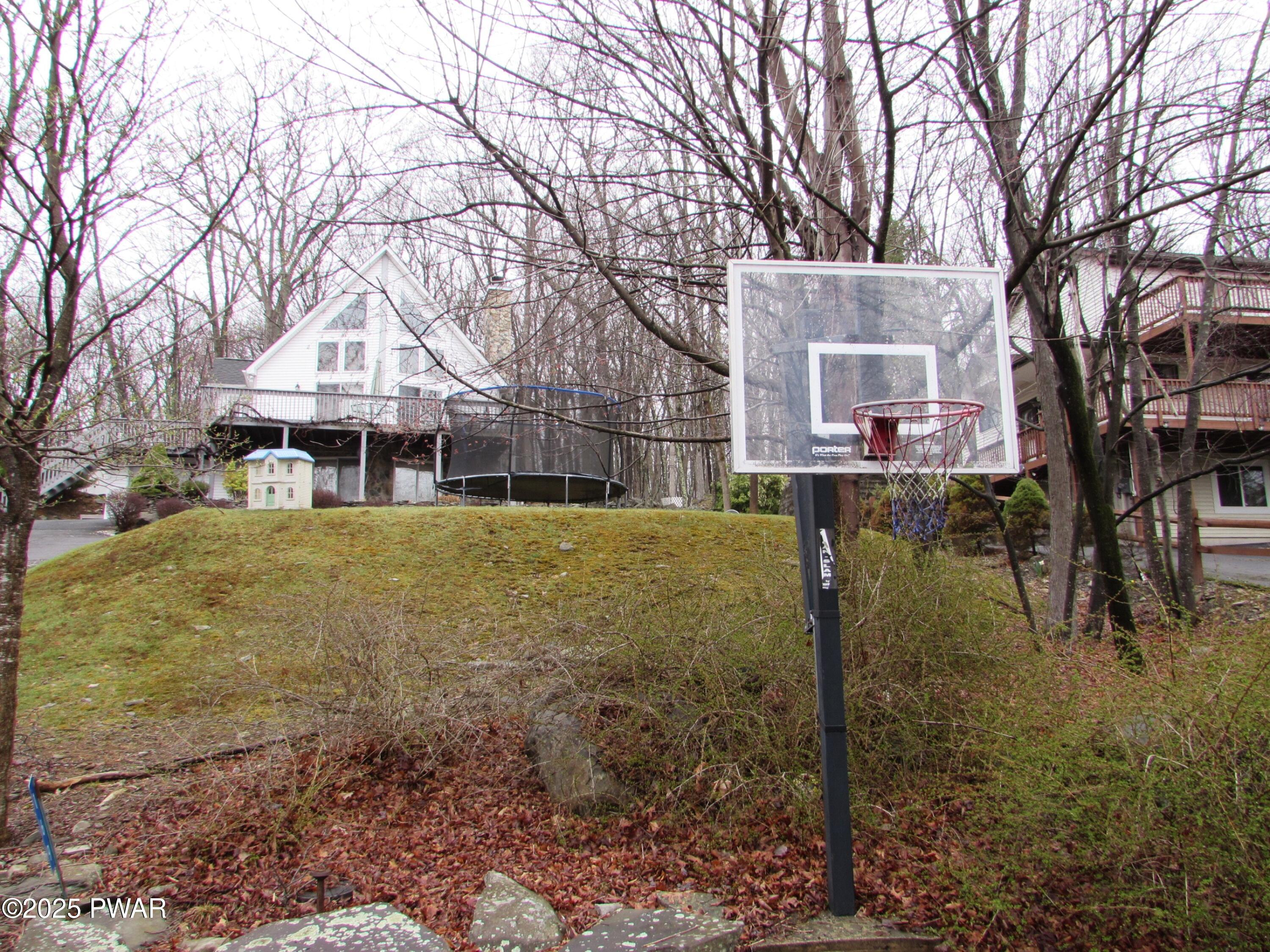 169 N Lake Drive, Dingmans Ferry, Pennsylvania image 3