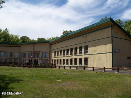 169 N Lake Drive, Dingmans Ferry, Pennsylvania image 47