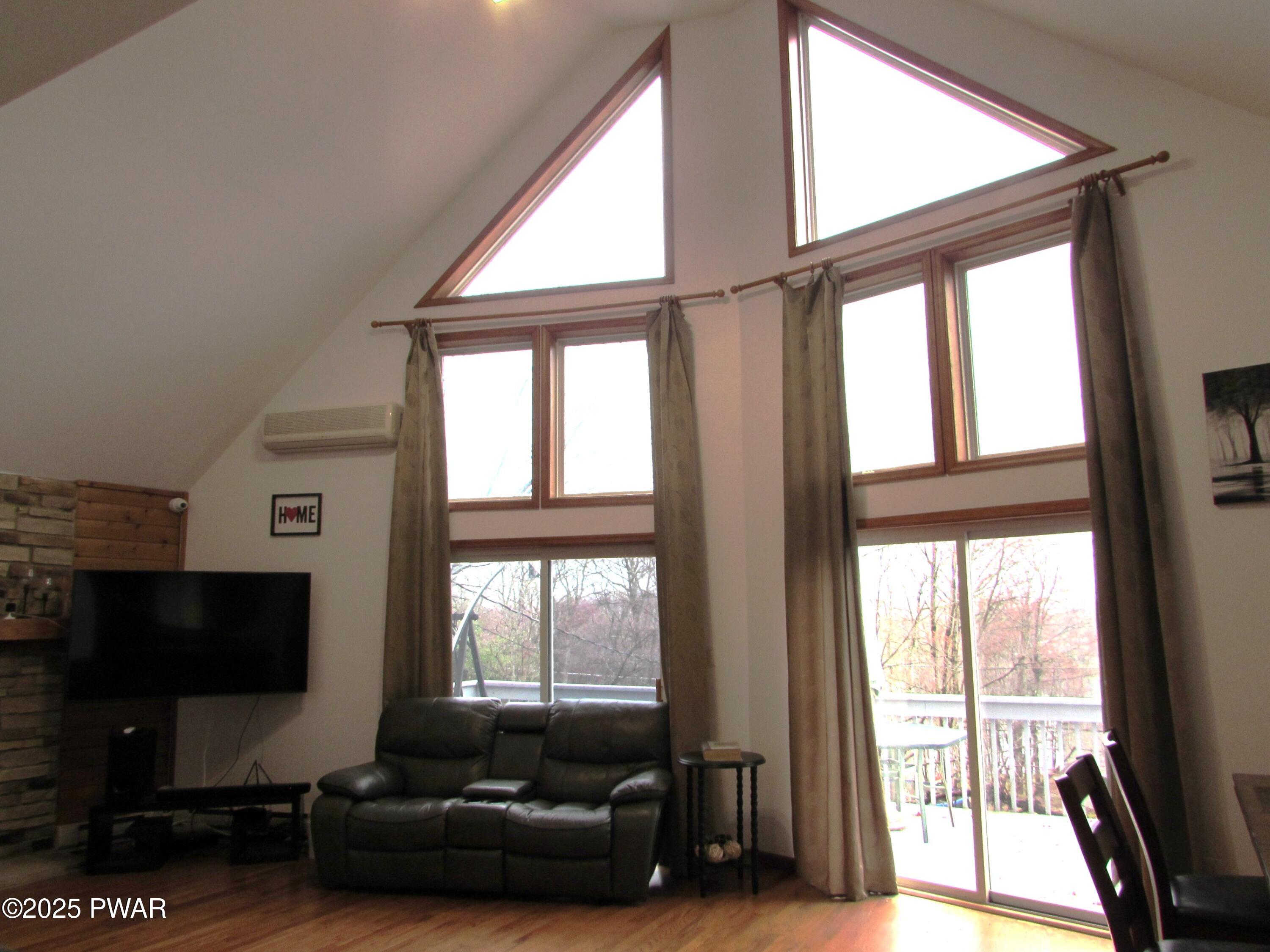 169 N Lake Drive, Dingmans Ferry, Pennsylvania image 14