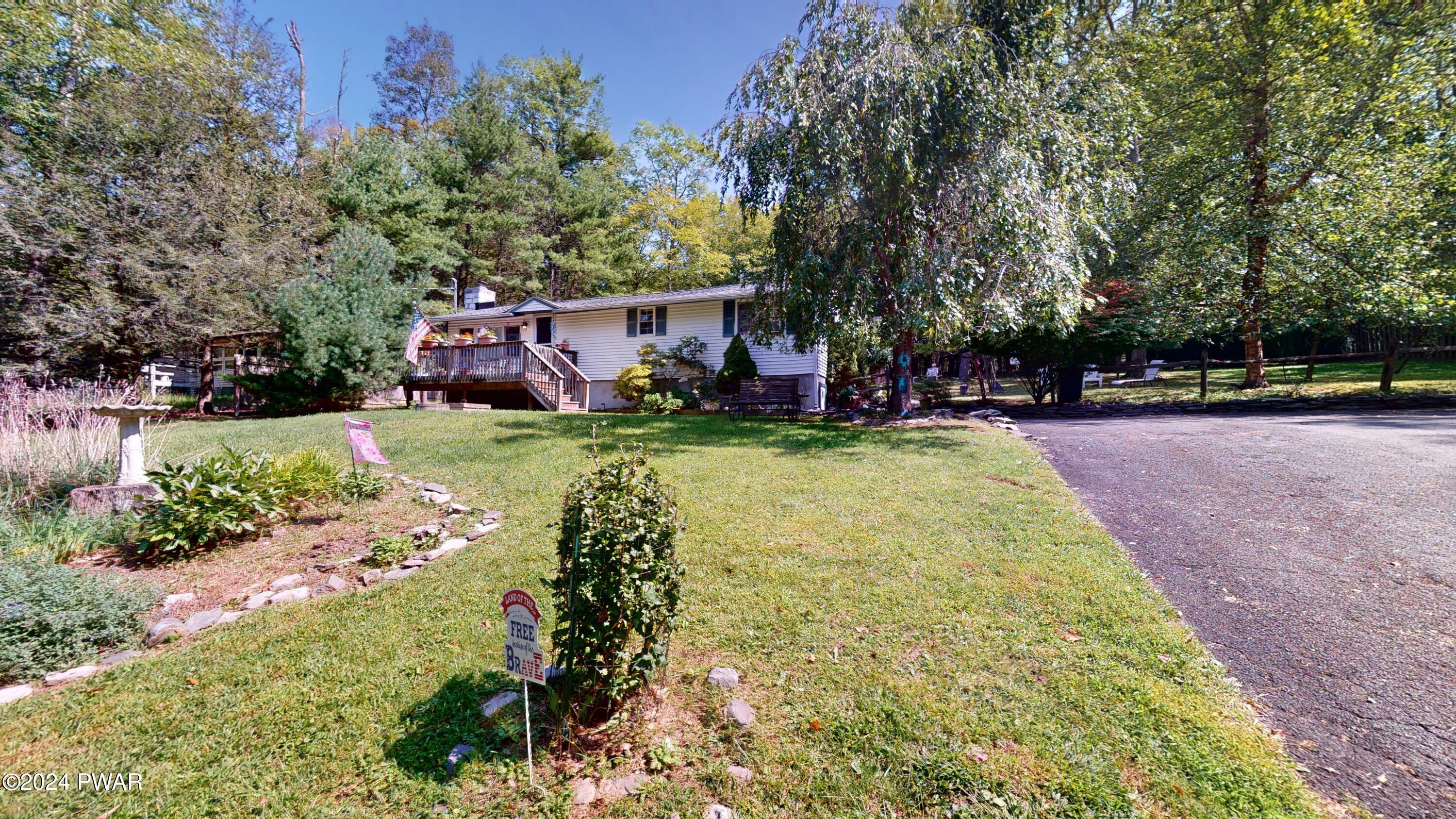 116 Outer Drive, Dingmans Ferry, Pennsylvania image 1