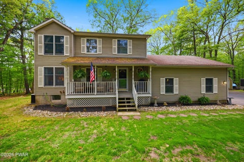 Homes For Sale - 116 Oak Ridge Drive<br/> Pike County, Milford, PA 18337