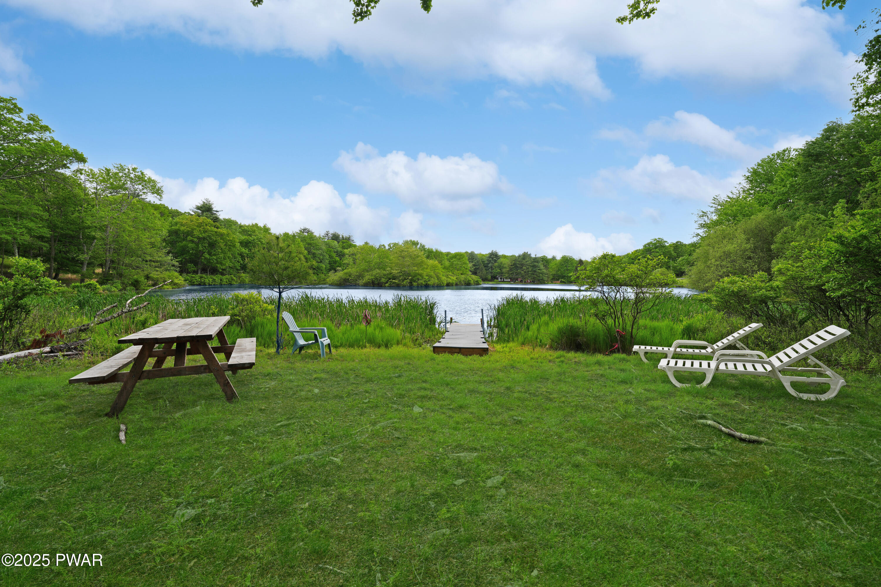 1145 Lakeside Drive, Dingmans Ferry, Pennsylvania image 5