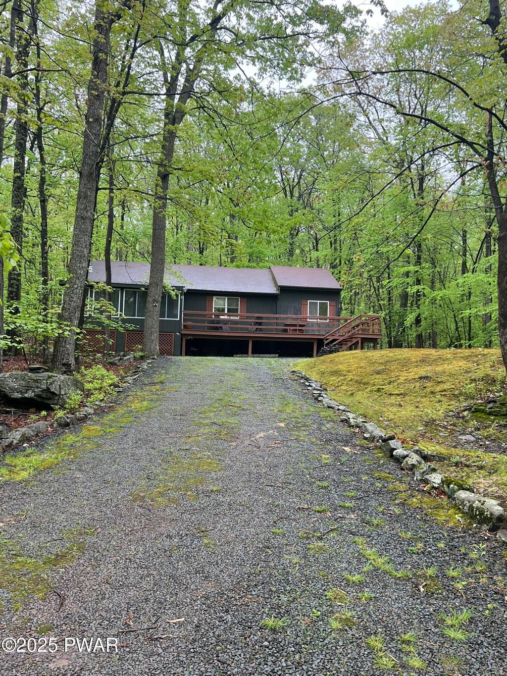 Photo of 259 Florence Trail, Hawley, PA 18428 (MLS # PW260751)