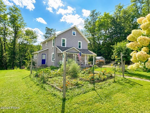 Homes For Sale - 612 Old Willow Avenue<br/> Honesdale, PA 18431