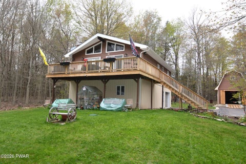 Homes For Sale - 7 Aspen Drive<br/> Wayne County, Newfoundland, PA 18445
