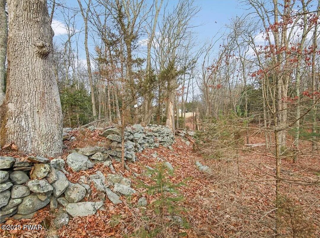 1016 Sellersville Drive, East Stroudsburg, Pennsylvania image 21