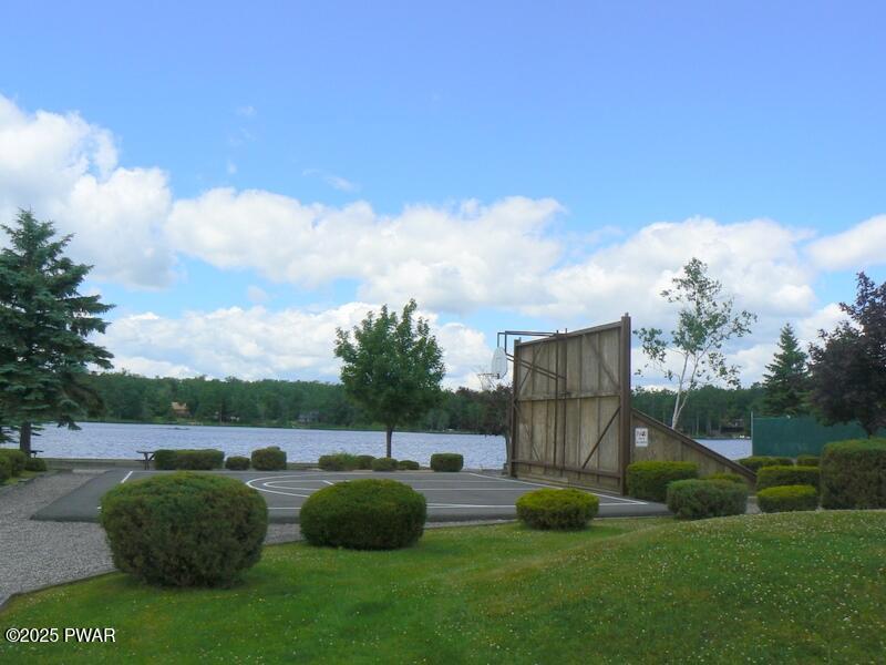 32 Old Silver Mine Trail, Gouldsboro, Pennsylvania image 11