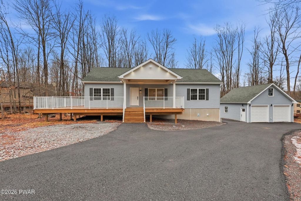 Photo of 9 Avoy Place, Lake Ariel, PA 18436 (MLS # PW260528)