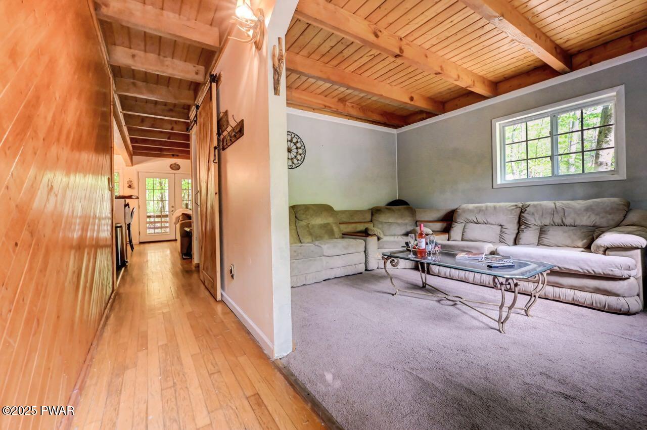 3538 Chestnut Hill Drive, Lake Ariel, Pennsylvania image 25