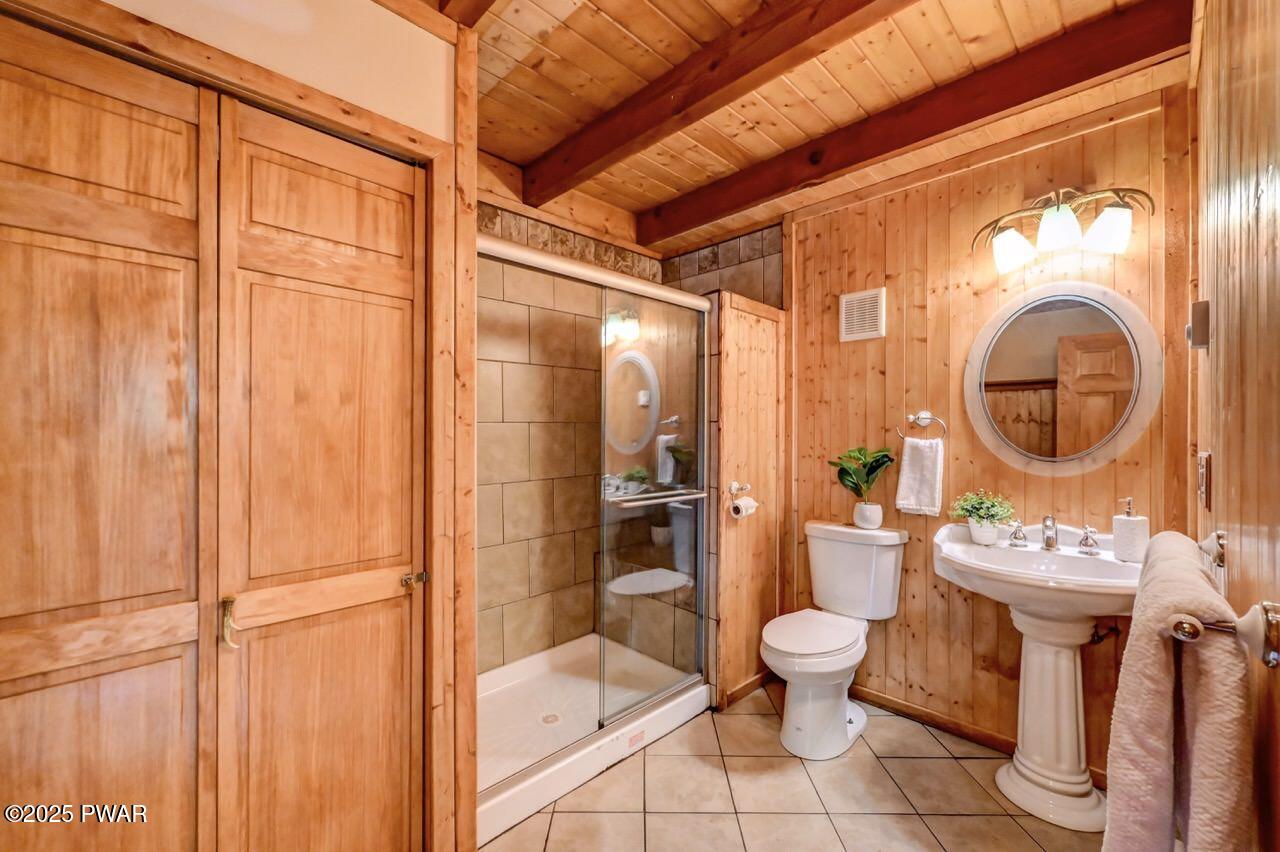 3538 Chestnut Hill Drive, Lake Ariel, Pennsylvania image 31