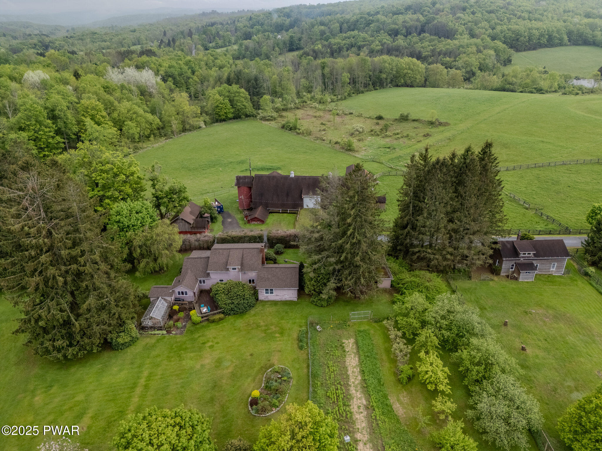 105 Grimms Road, Honesdale, Pennsylvania image 5