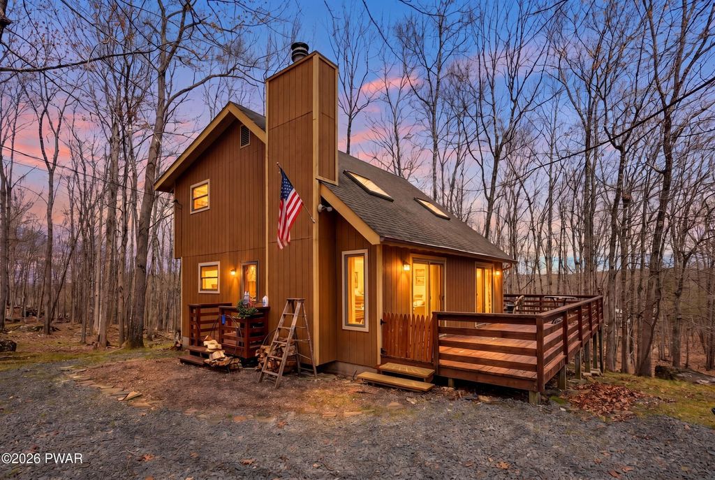 Photo of 148 Plateau Drive, Lackawaxen, PA 18435 (MLS # PW261134)