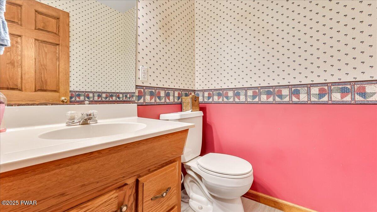 102 Basswood Terrace, Greentown, Pennsylvania image 34