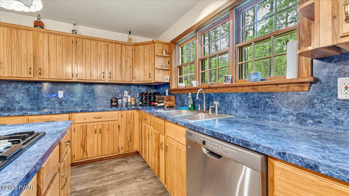 102 Basswood Terrace, Greentown, Pennsylvania image 16