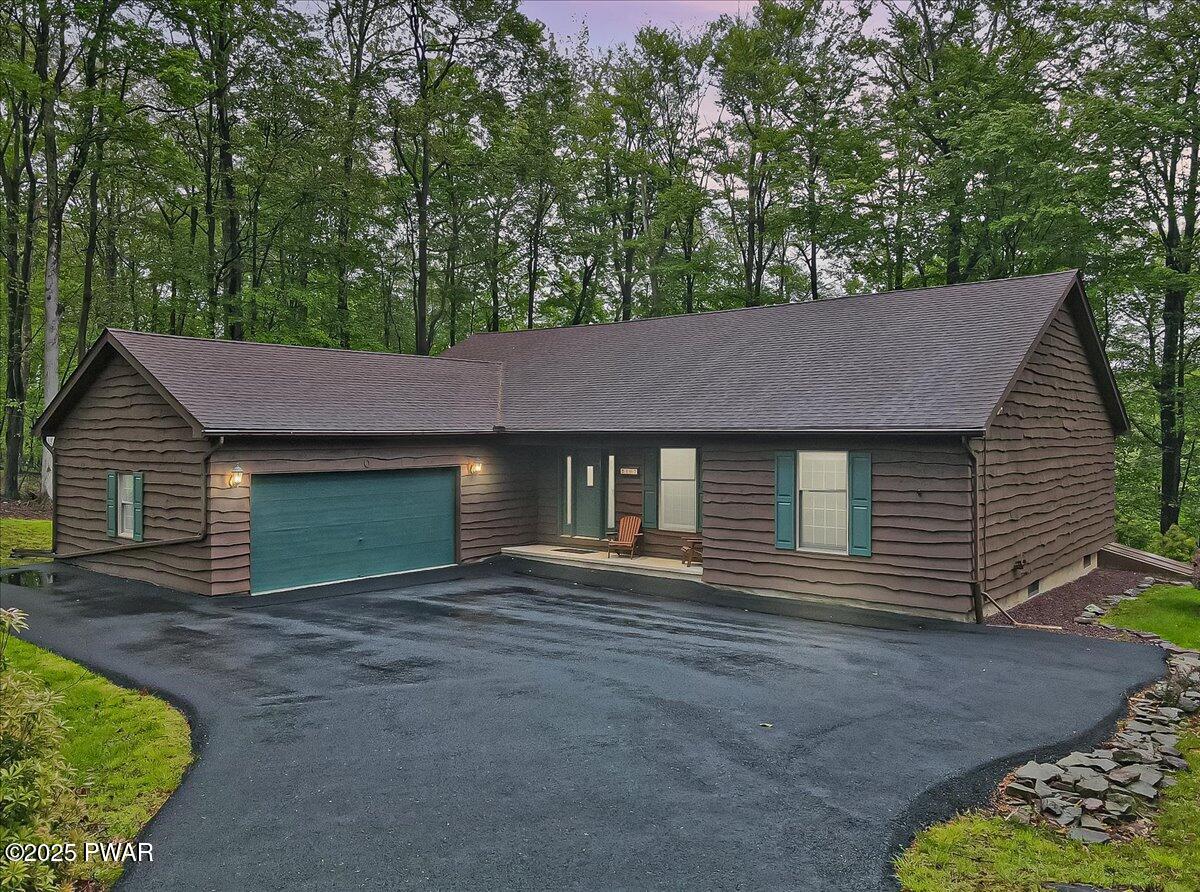 102 Basswood Terrace, Greentown, Pennsylvania image 1