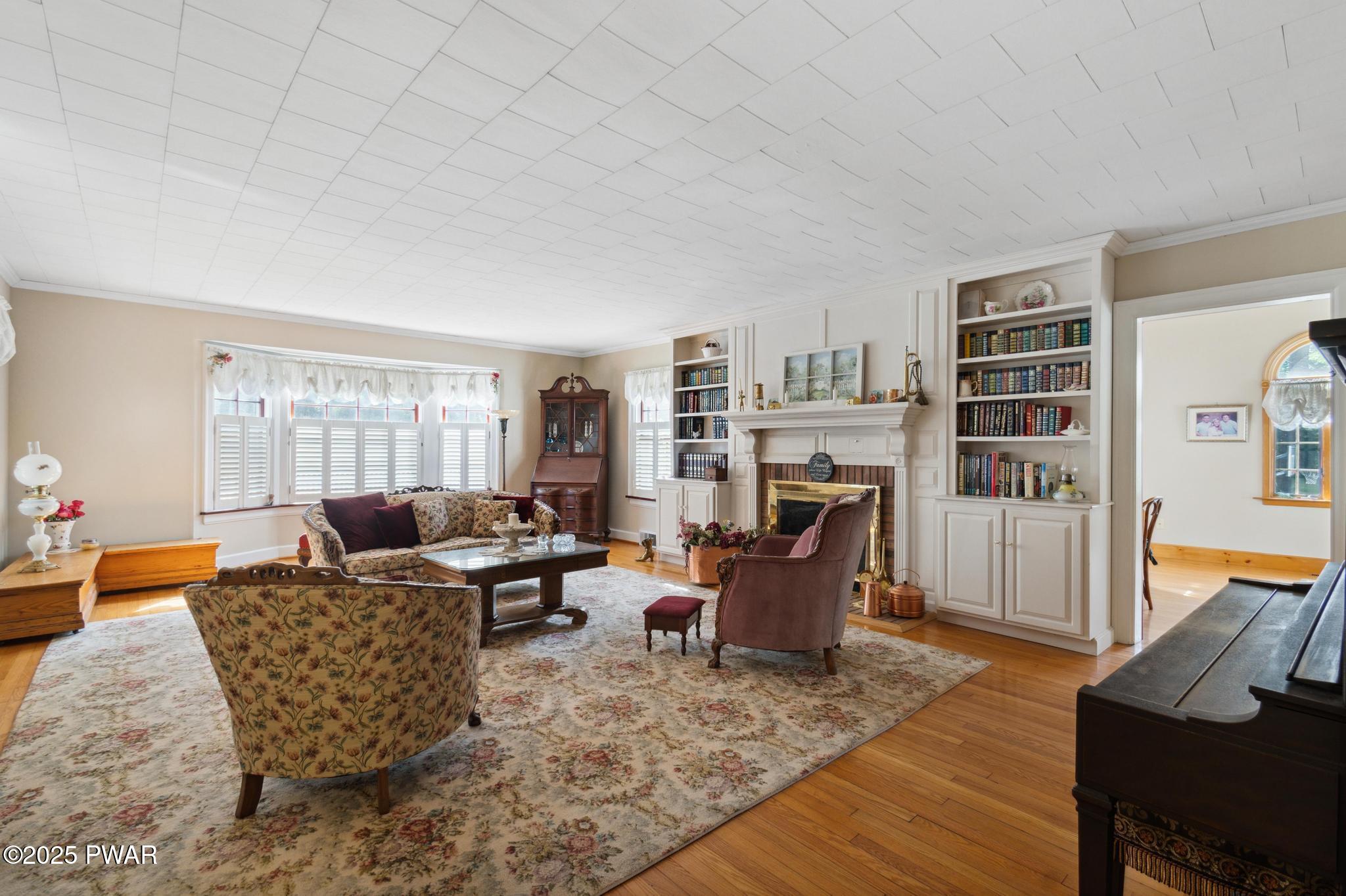 297 E Shore Drive, Lake Ariel, Pennsylvania image 47