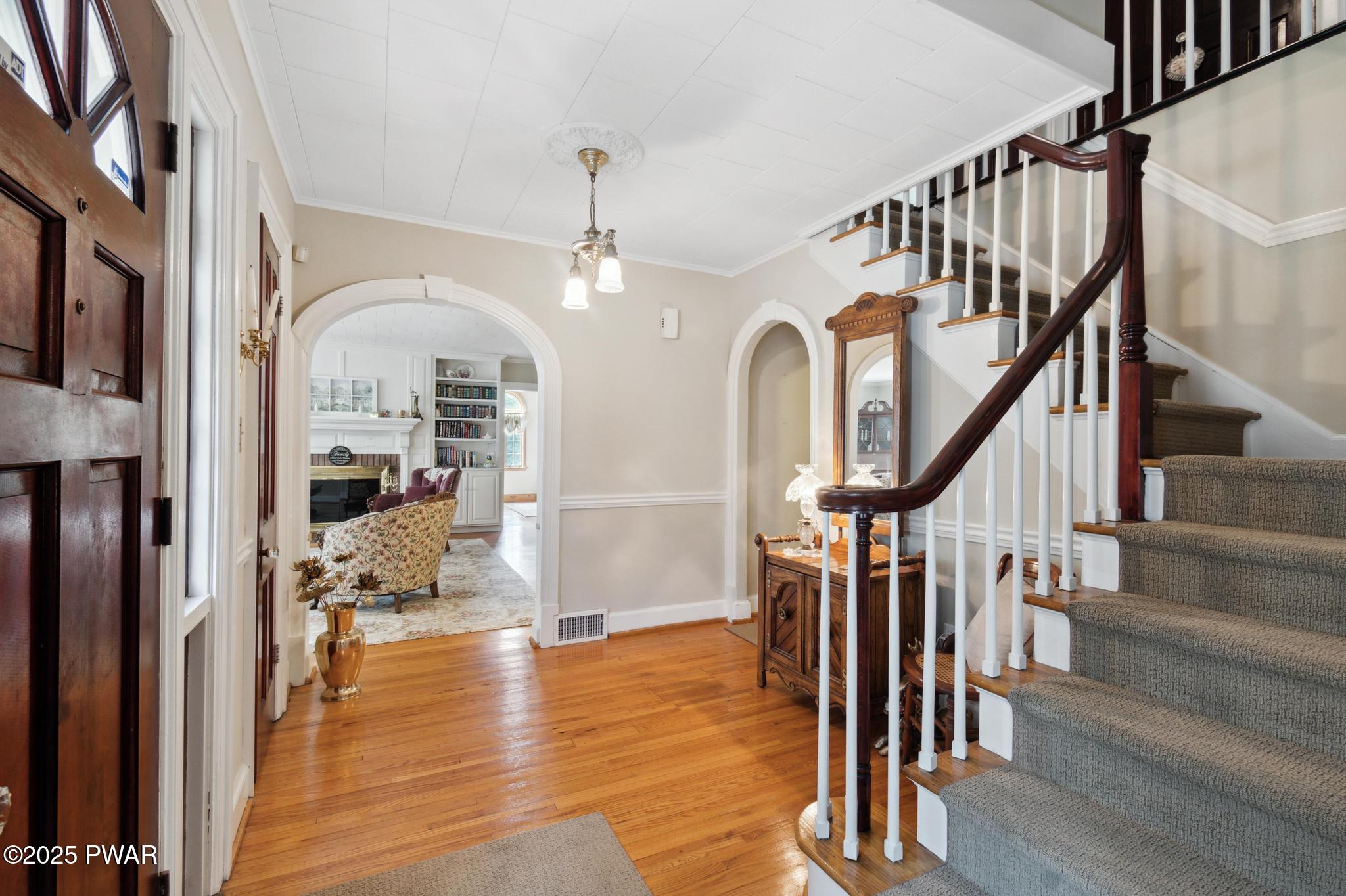 297 E Shore Drive, Lake Ariel, Pennsylvania image 5