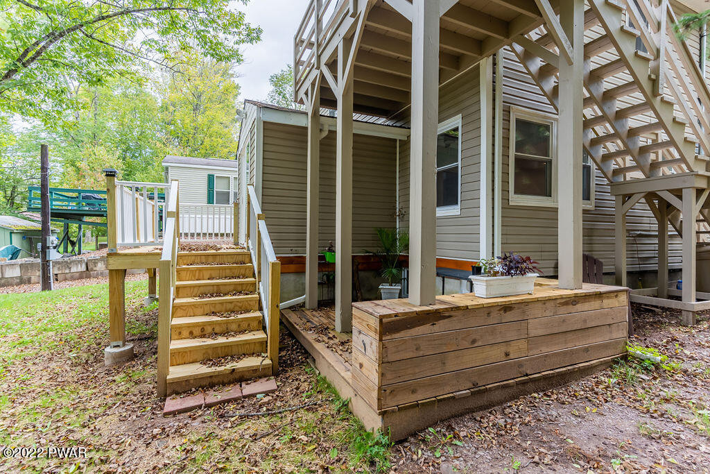 577 Duck Harbor Road, Equinunk, Pennsylvania image 38