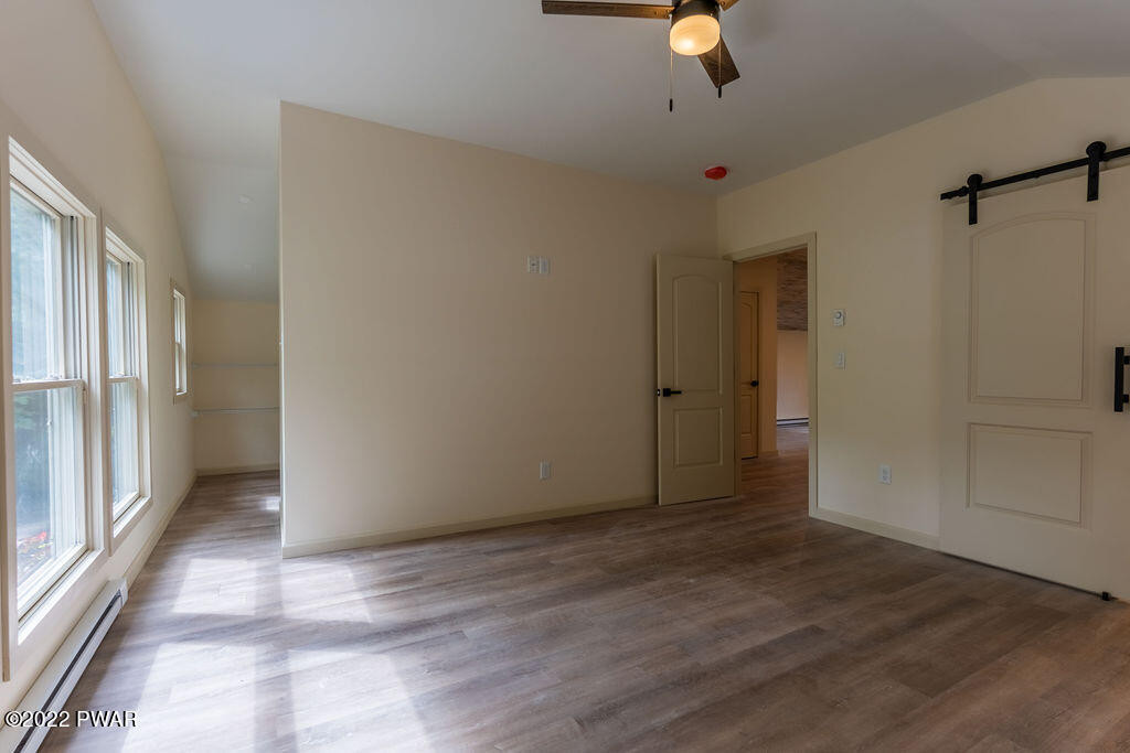 577 Duck Harbor Road, Equinunk, Pennsylvania image 32