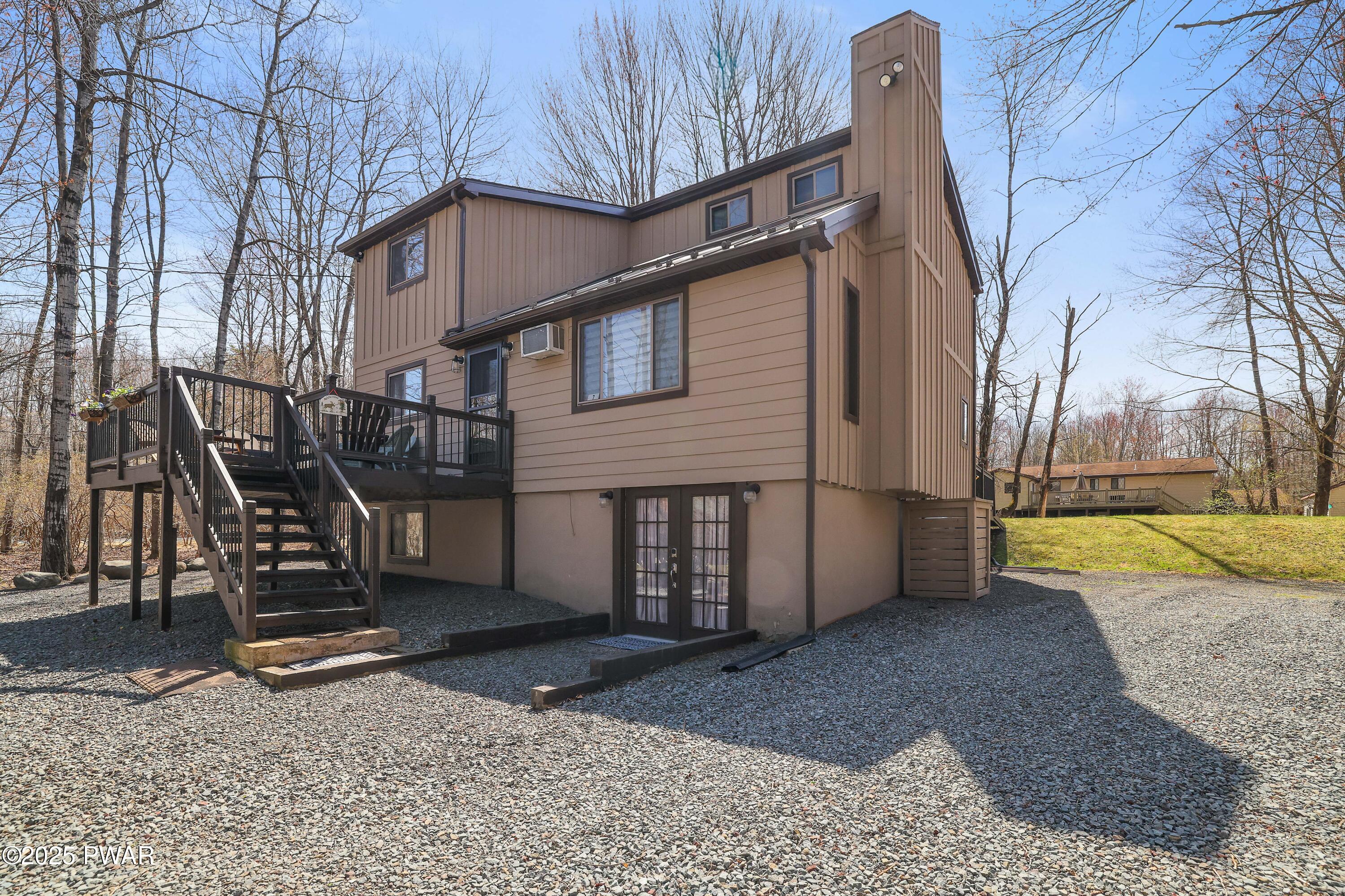 7 Hawk Mew Circle, Lake Ariel, Pennsylvania image 2