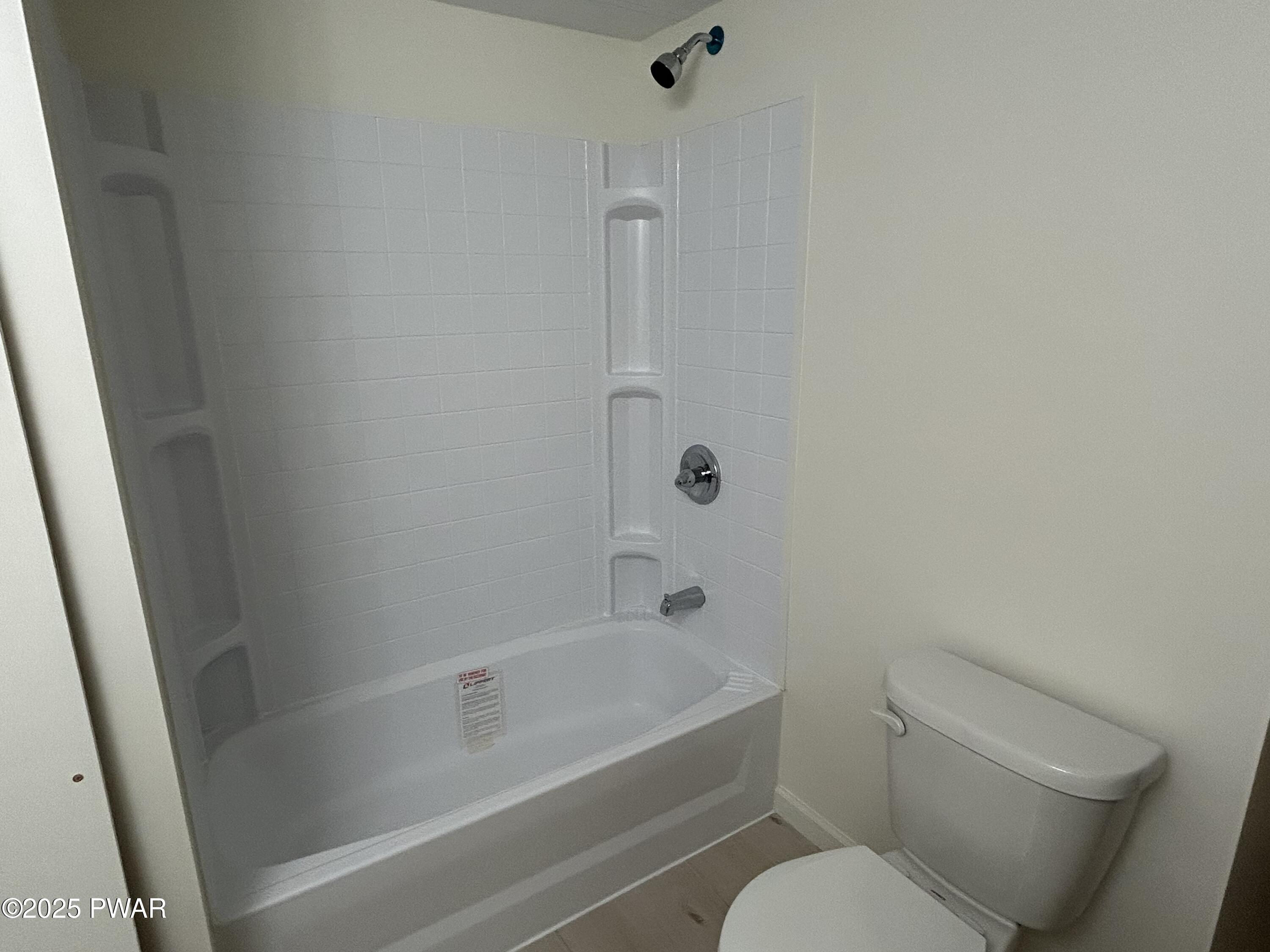 126 Middle Road, Greentown, Pennsylvania image 28