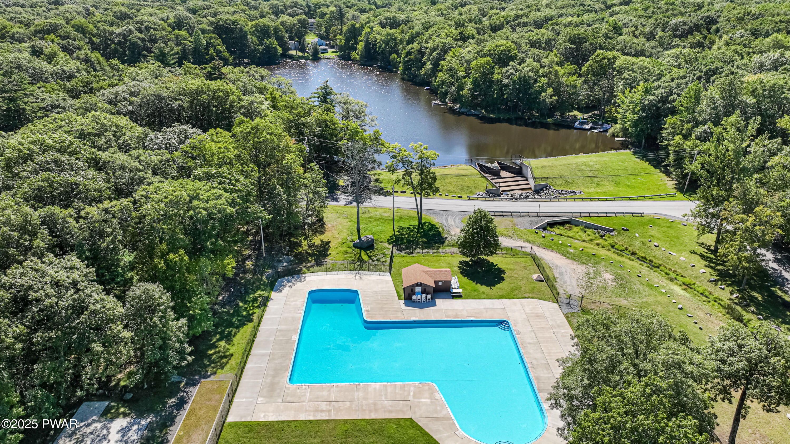 213 Myck Road, Dingmans Ferry, Pennsylvania image 39