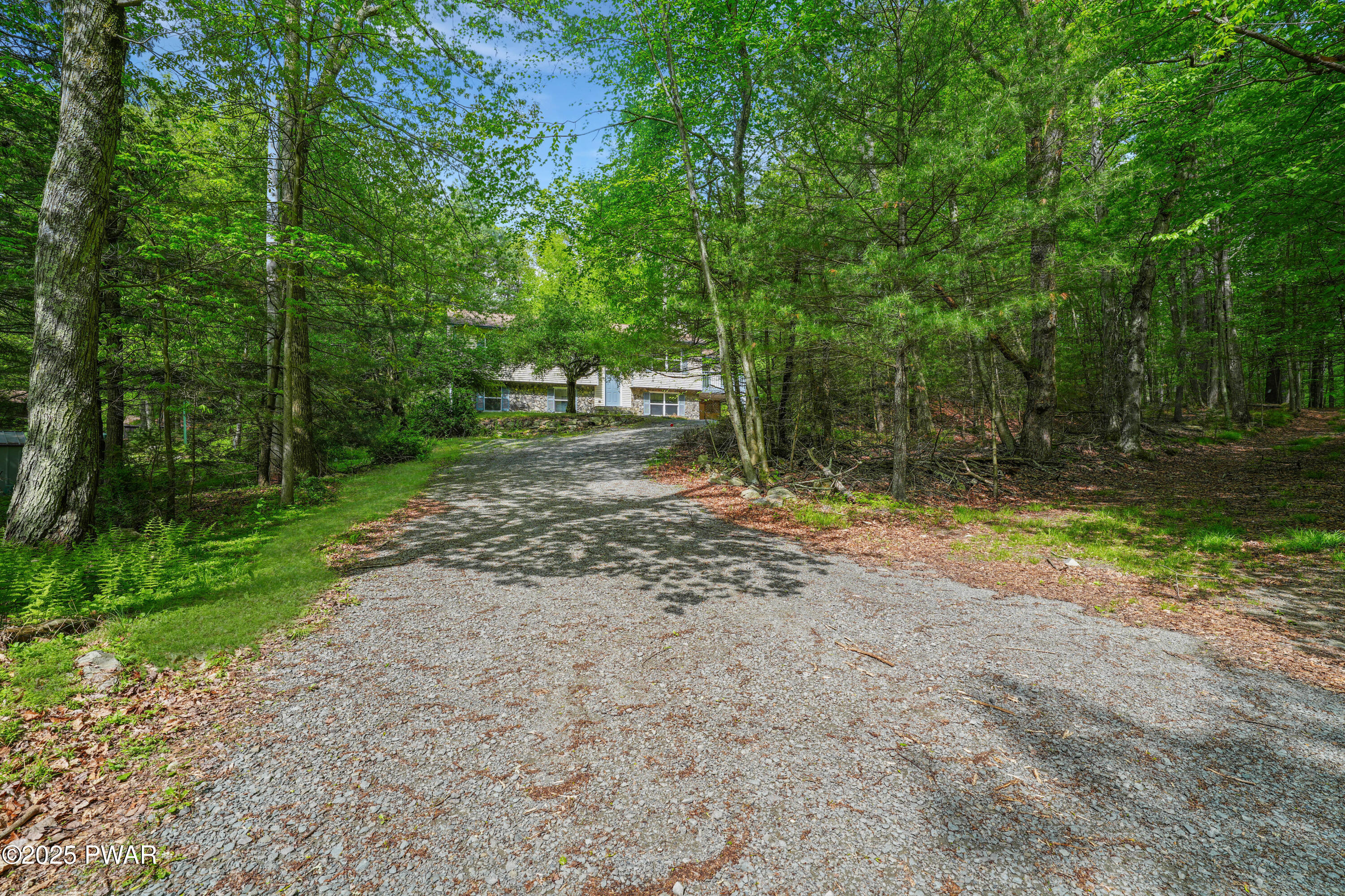 213 Myck Road, Dingmans Ferry, Pennsylvania image 5