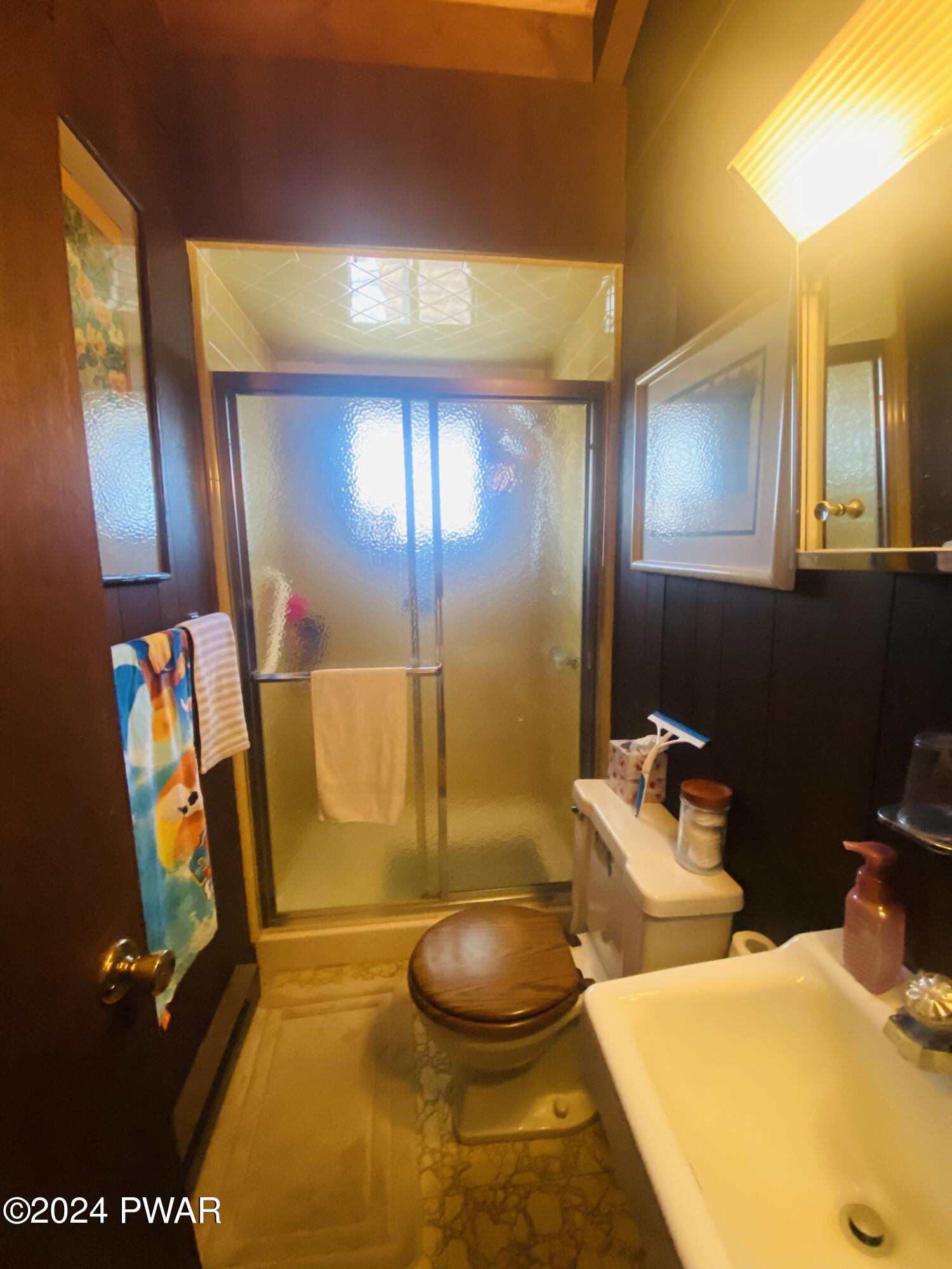 Lords Valley, Pennsylvania 18428, United States, 3 Bedrooms Bedrooms, ,3 BathroomsBathrooms,Residential,Pending,65426