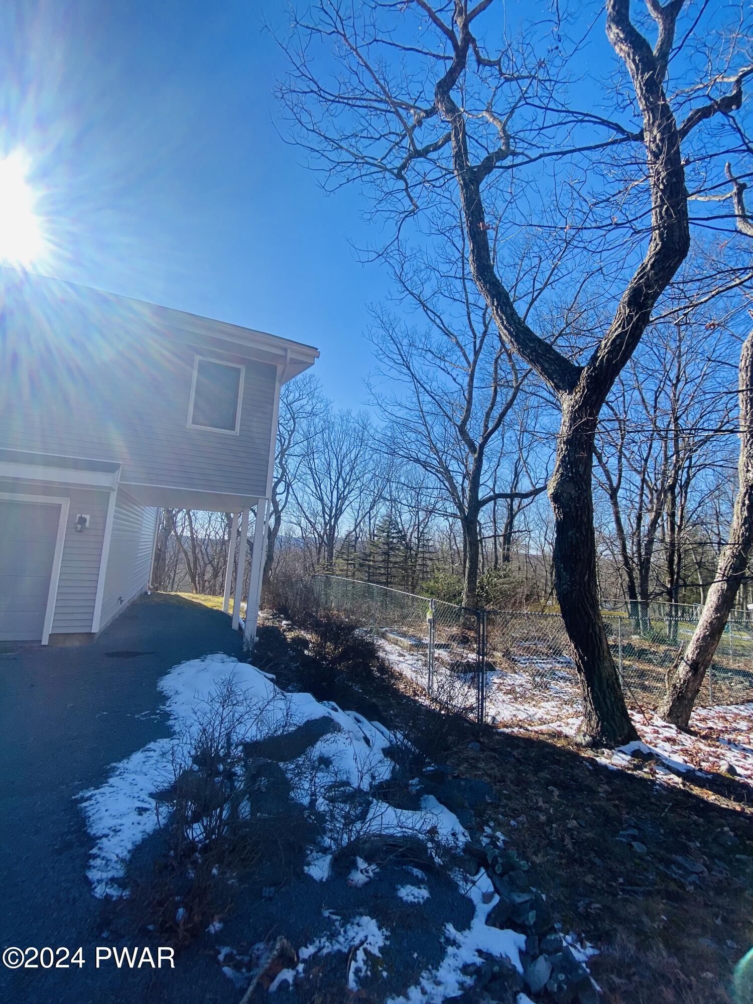 Lords Valley, Pennsylvania 18428, United States, 3 Bedrooms Bedrooms, ,3 BathroomsBathrooms,Residential,Pending,65426