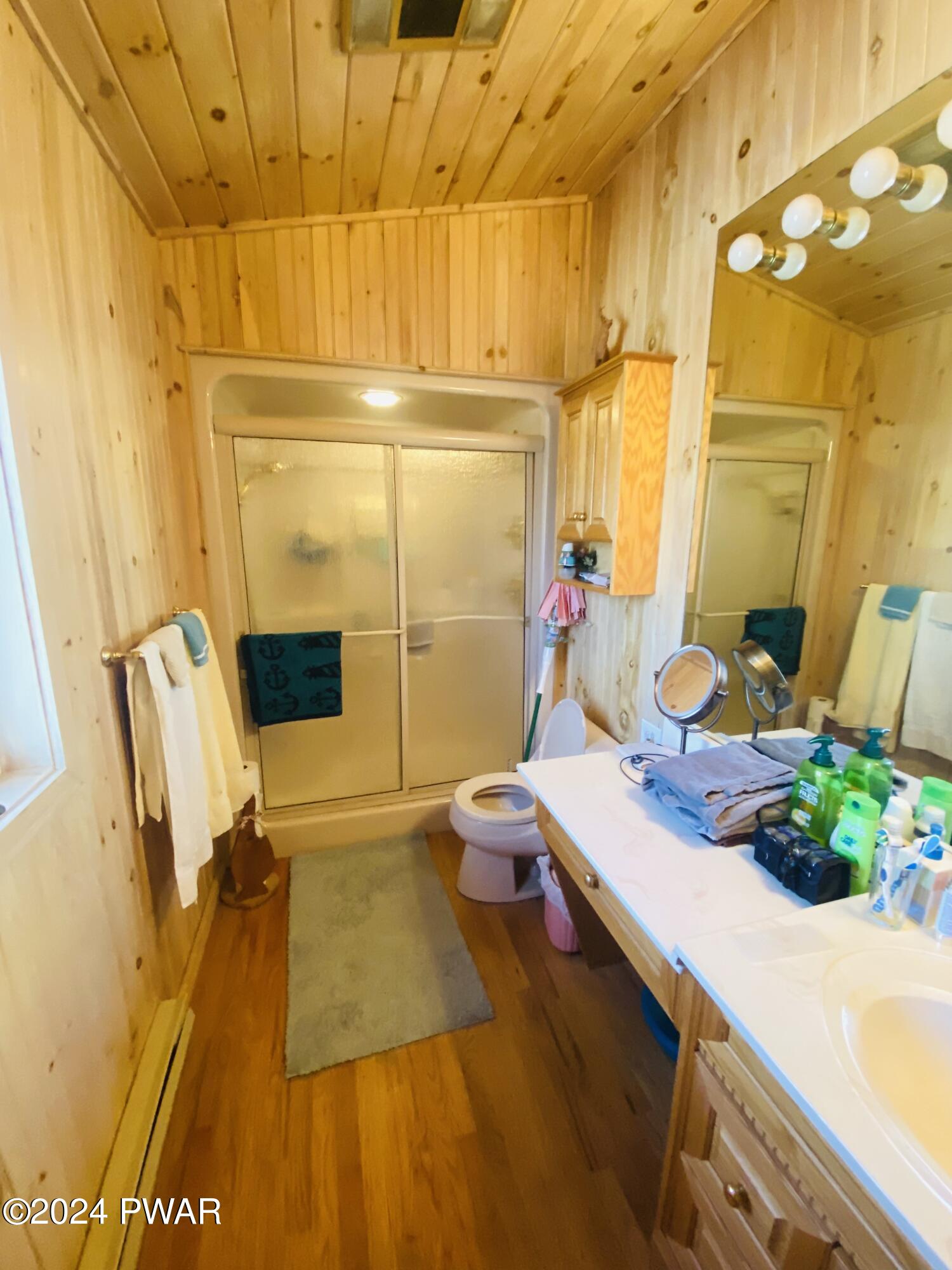 Lords Valley, Pennsylvania 18428, United States, 3 Bedrooms Bedrooms, ,3 BathroomsBathrooms,Residential,Pending,65426