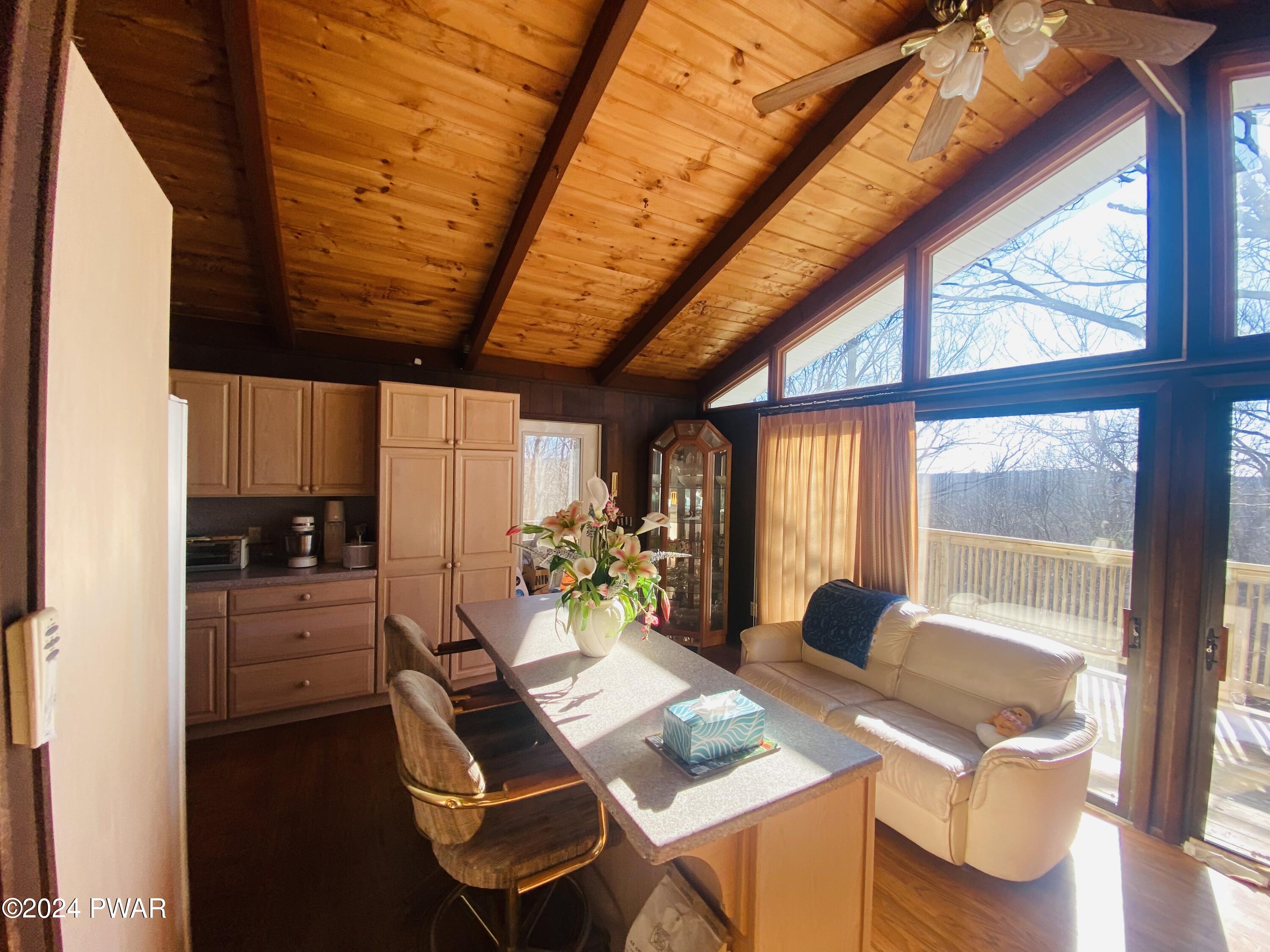 Lords Valley, Pennsylvania 18428, United States, 3 Bedrooms Bedrooms, ,3 BathroomsBathrooms,Residential,Pending,65426