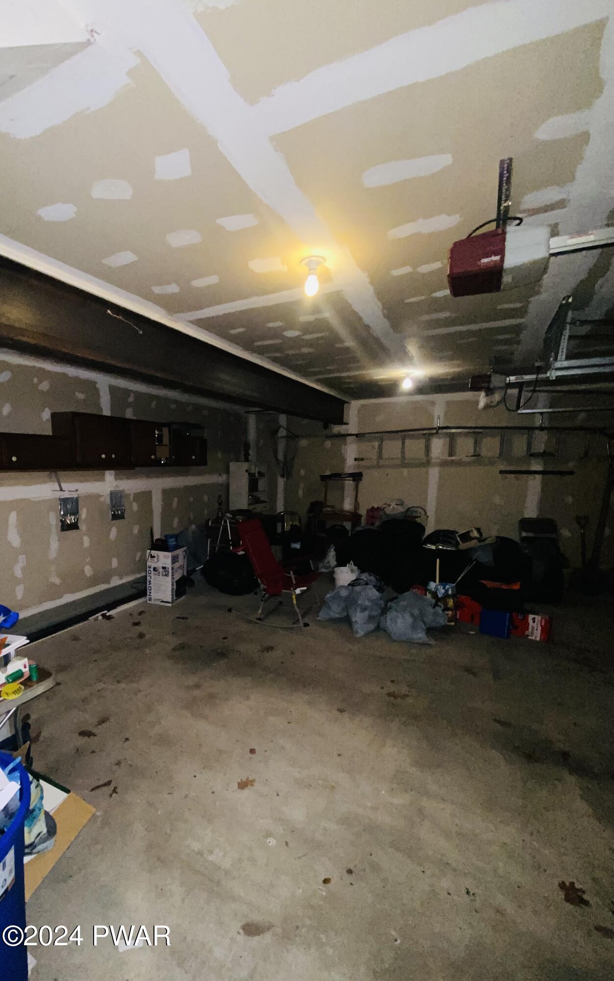 Lords Valley, Pennsylvania 18428, United States, 3 Bedrooms Bedrooms, ,3 BathroomsBathrooms,Residential,Pending,65426