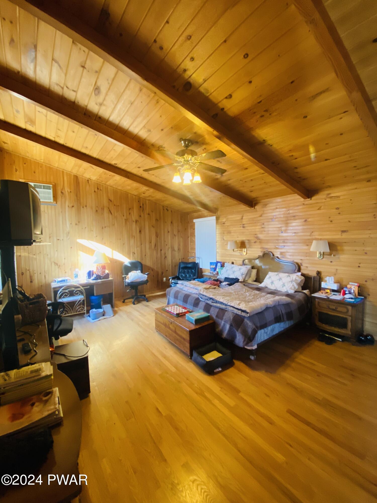 Lords Valley, Pennsylvania 18428, United States, 3 Bedrooms Bedrooms, ,3 BathroomsBathrooms,Residential,Pending,65426